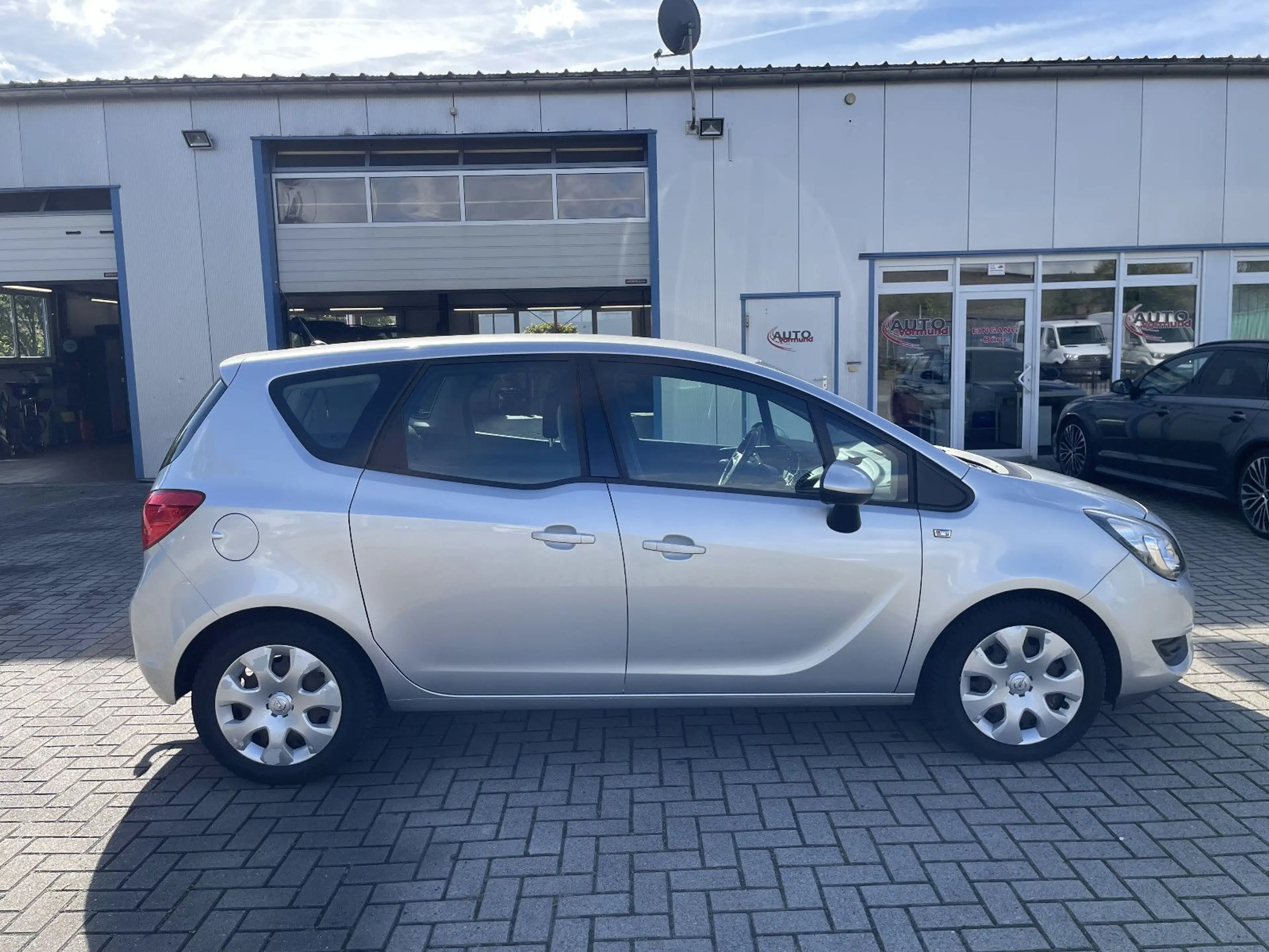 Opel Meriva B Edition Lenkradheizung Automatik — photo 4