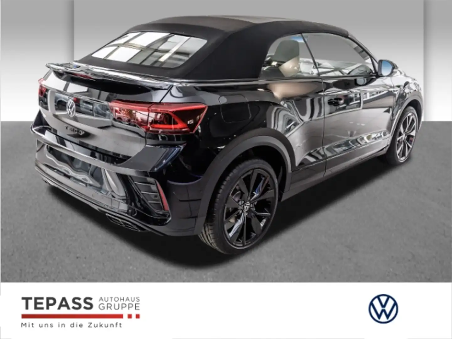 Volkswagen T-Roc Cabriolet 1.5 TSI R-Line LED NAVI SHZ PDC Zwart - 2