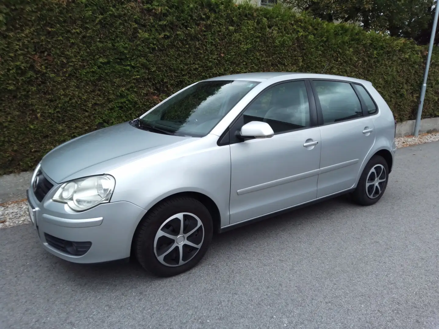 Volkswagen Polo Polo Cool Family 1,2 Cool Family Silber - 1