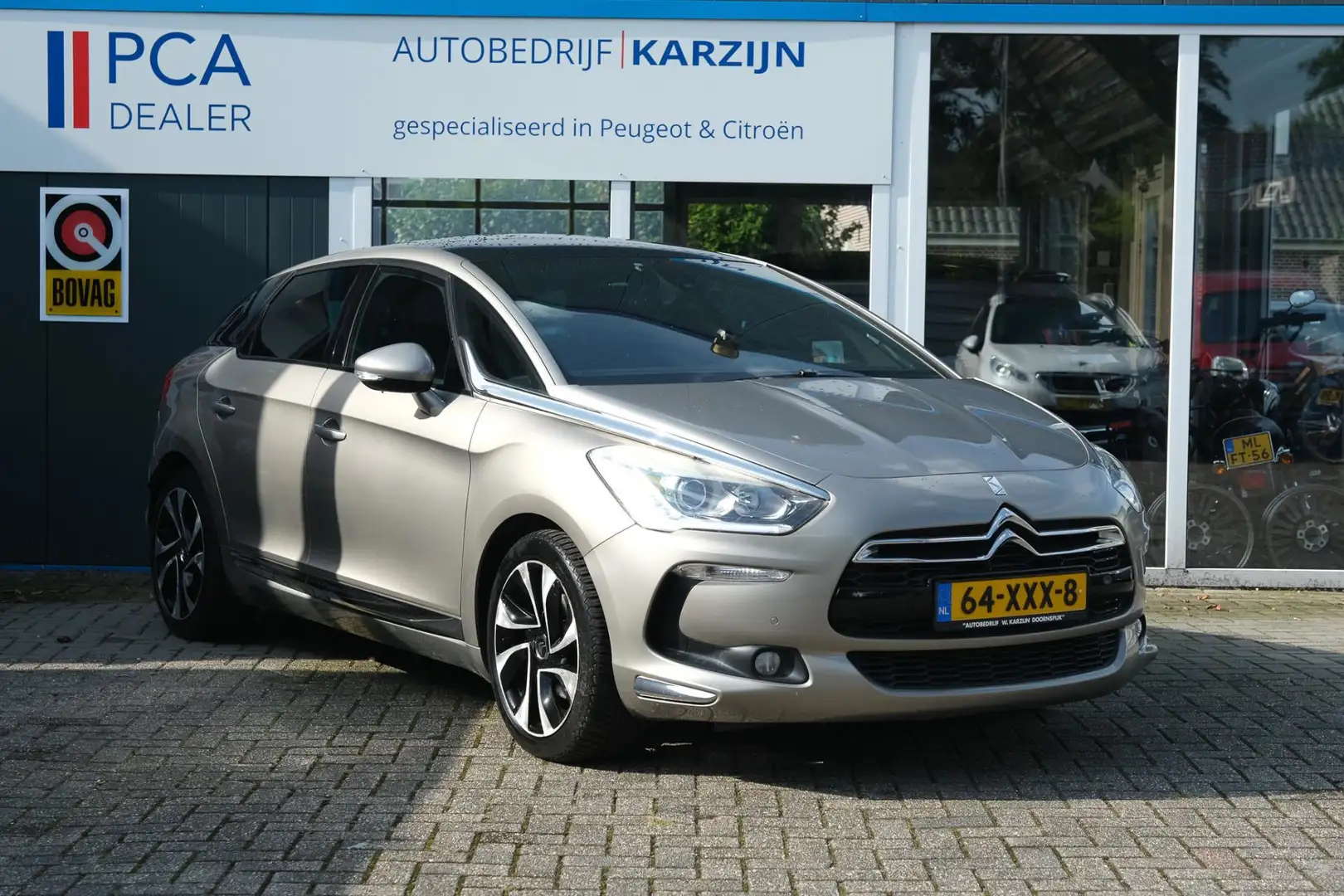 Citroen DS5 1.6 THP So Chic Gris - 2