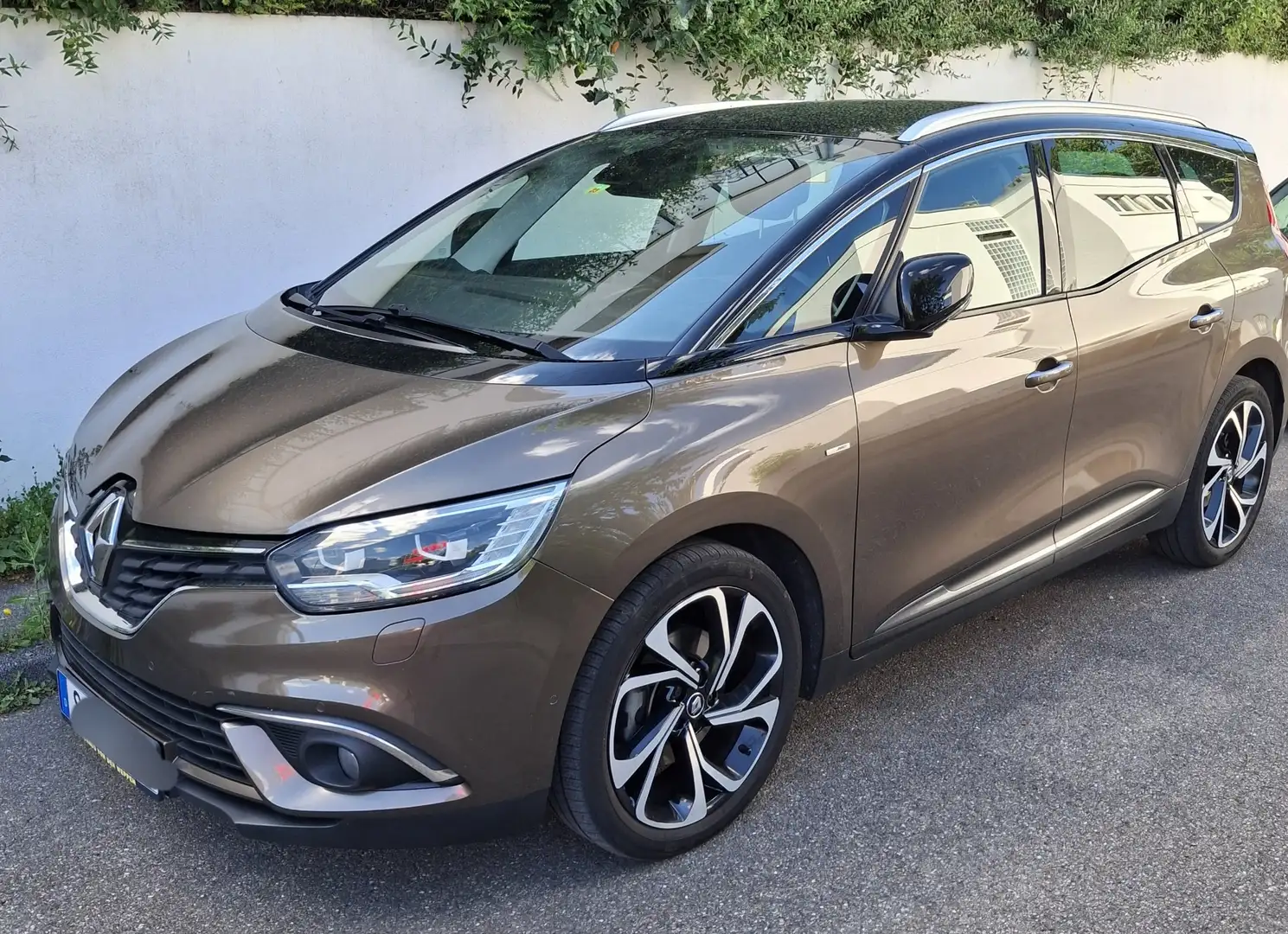 Renault Grand Scenic ENERGY TCe 130 BOSE EDITION Braun - 1