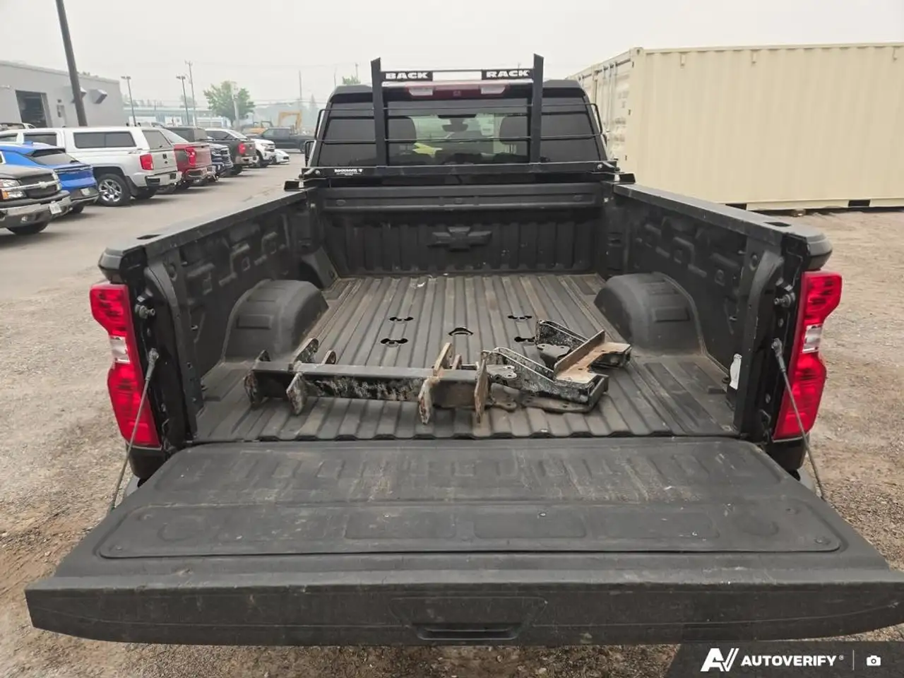 Chevrolet Silverado 2500 photo Chevrolet Silverado 2500