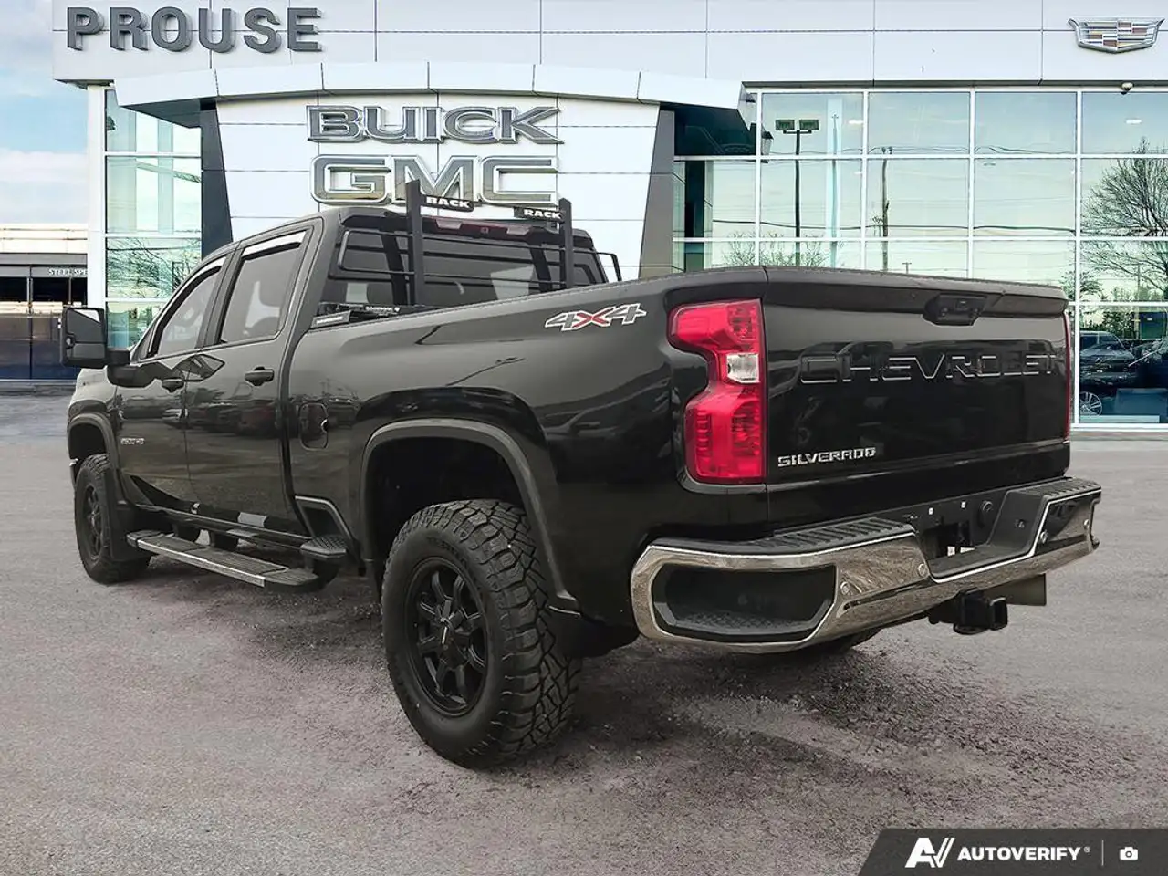 Chevrolet Silverado 2500 photo Chevrolet Silverado 2500