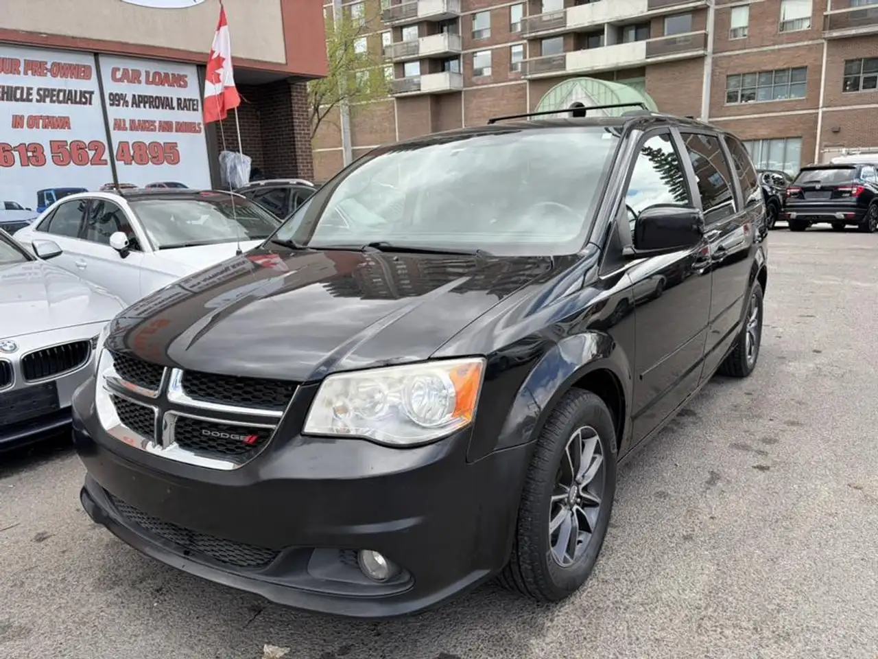 Dodge Grand Caravan снимка Dodge Grand Caravan