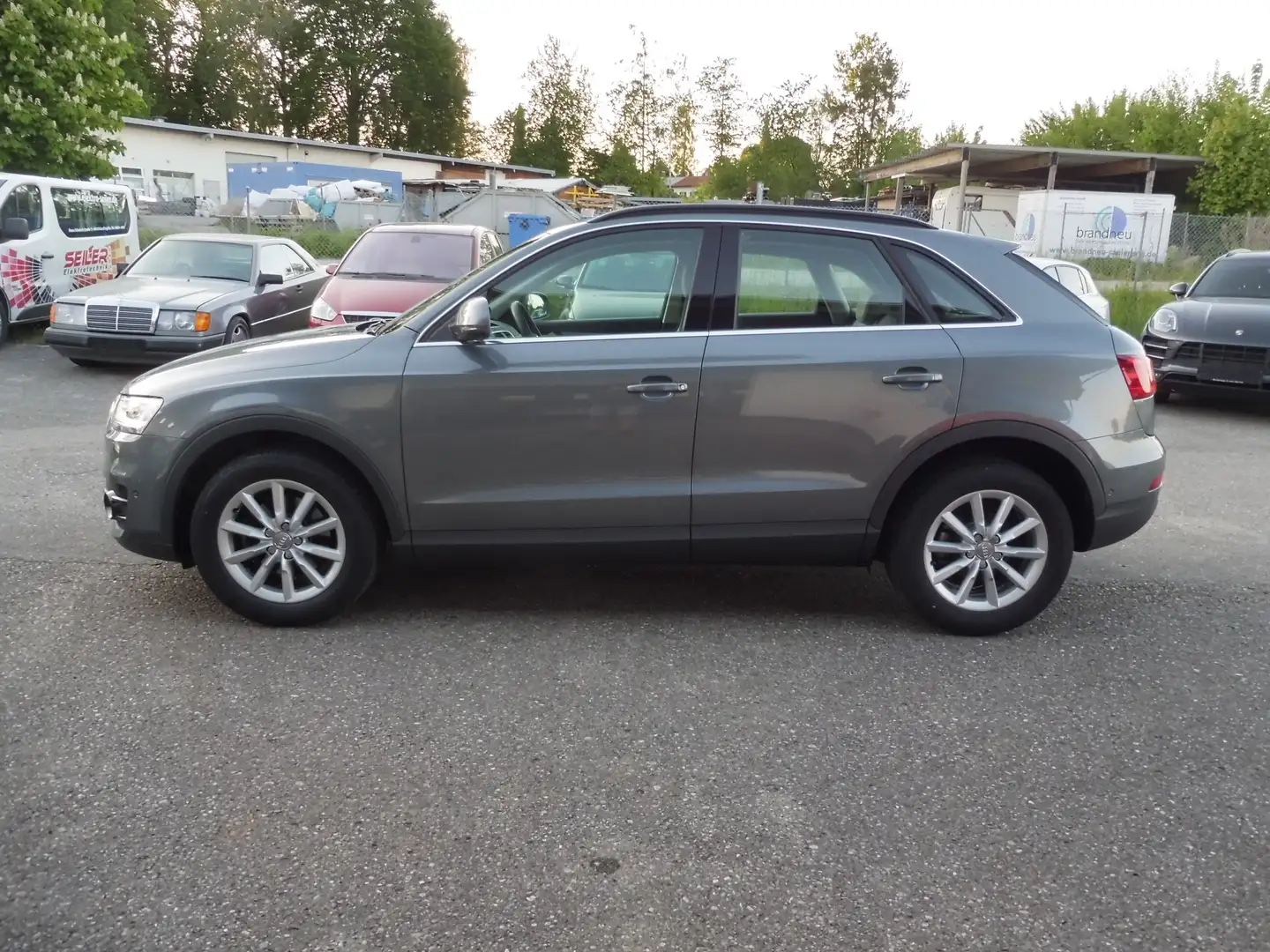 Audi Q3 2.0 TFSI quattro Grigio - 2