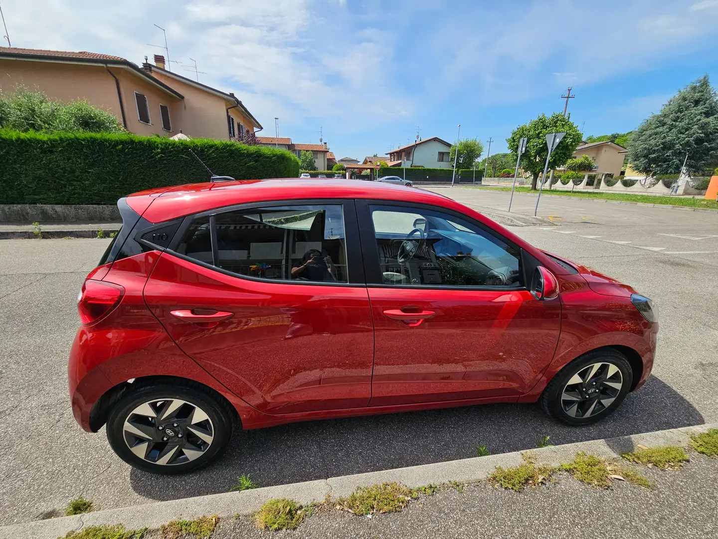 Hyundai i10 i10 III 20231.0 mpi Prime 67cv auto Rosso - 2