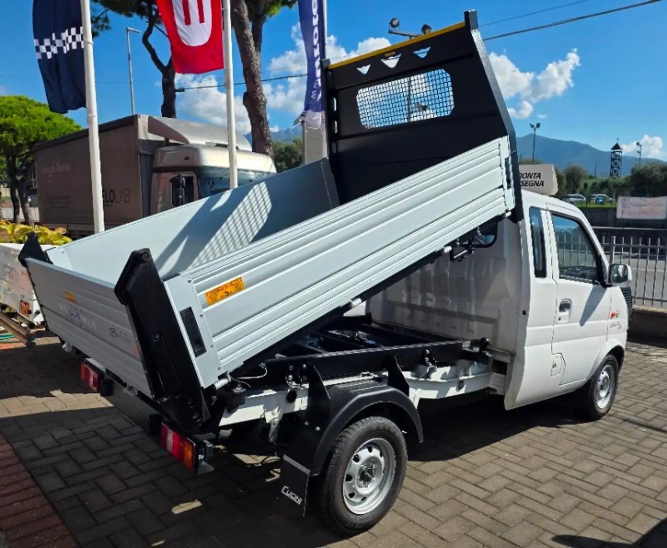 Giotti Victoria Gladiator Evo 1.2 Cassonato Ribaltabile Tril. bijela - 2