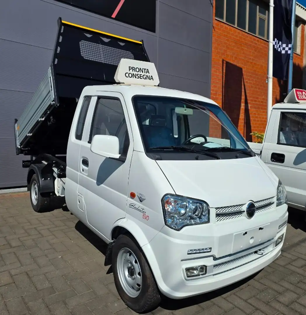 Giotti Victoria Gladiator Evo 1.2 Cassonato Ribaltabile Tril. bijela - 1