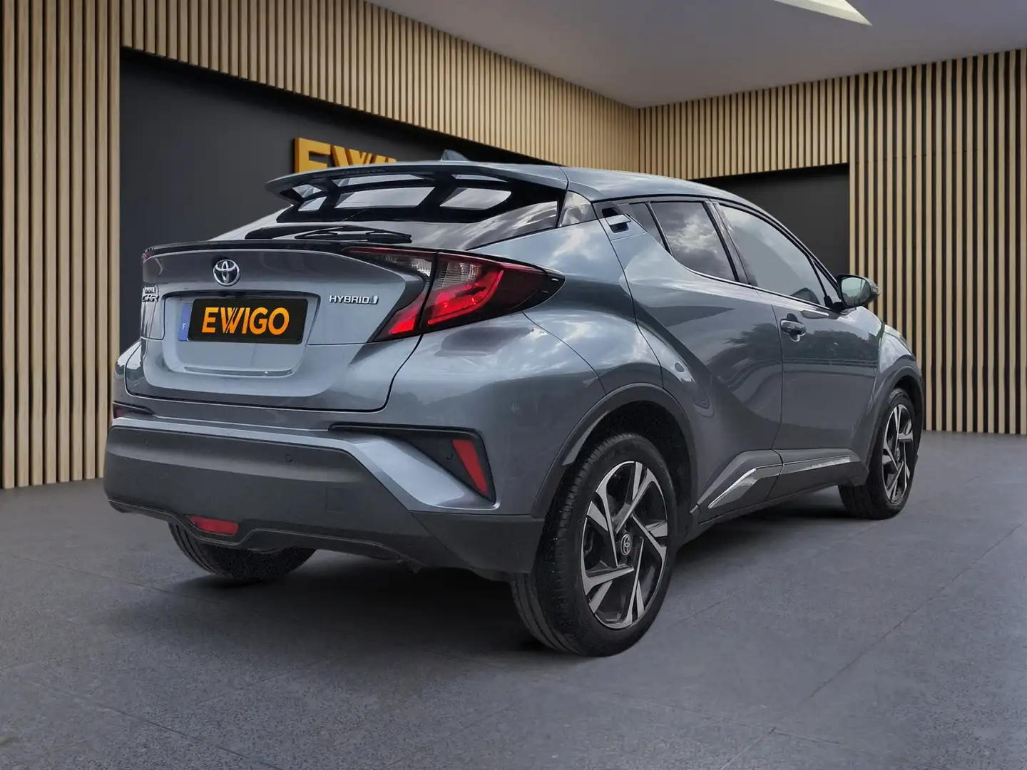 Toyota C-HR 1.8 HYBRIDE 122 EDITION - 2