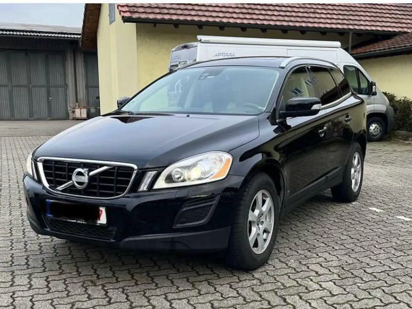 Volvo XC60 D5 AWD Aut. Kinetic Noir - 1