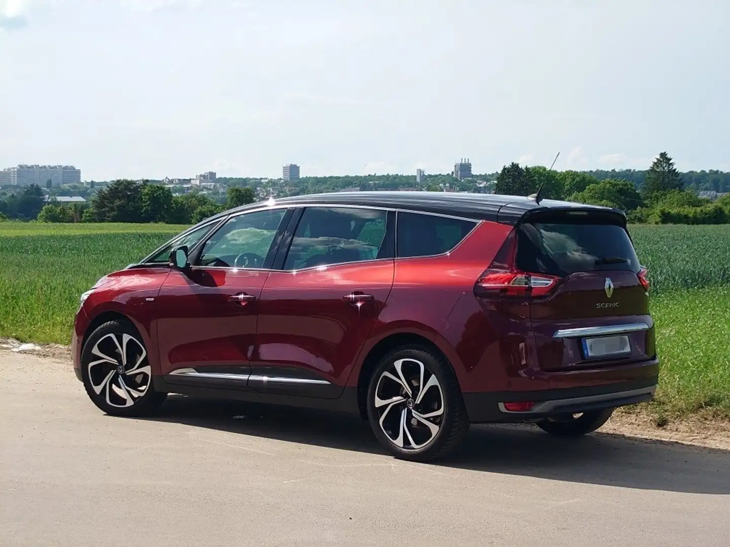 Renault Grand Scenic Scenic TCe 140 GPF EDC BOSE EDITION Rot - 2