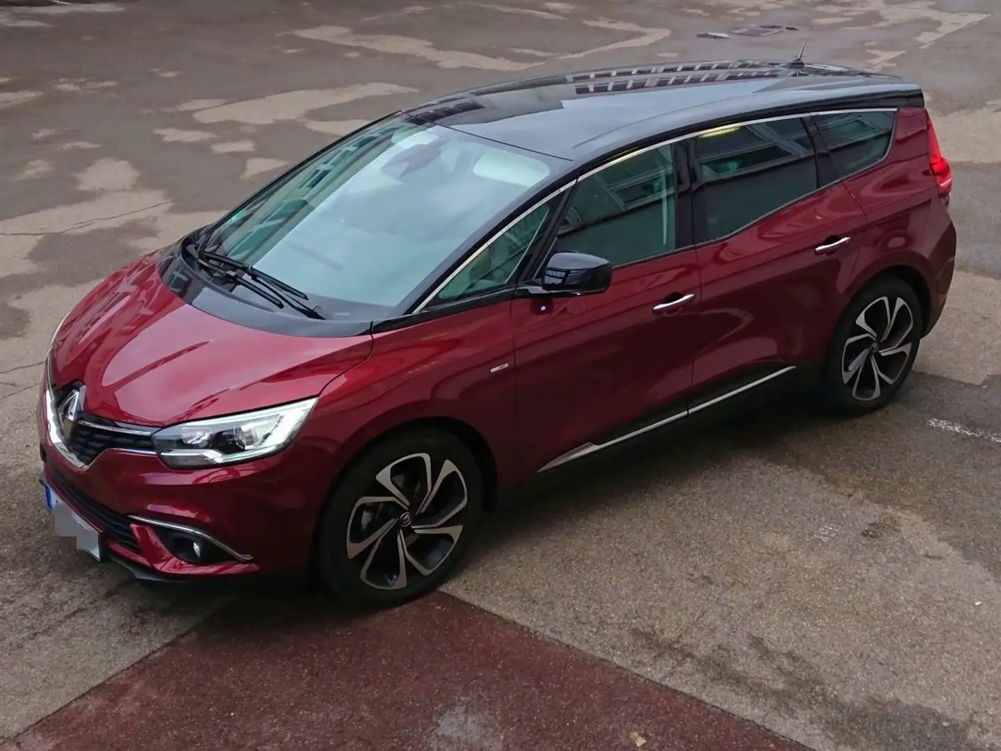 Renault Grand Scenic Scenic TCe 140 GPF EDC BOSE EDITION Rot - 1
