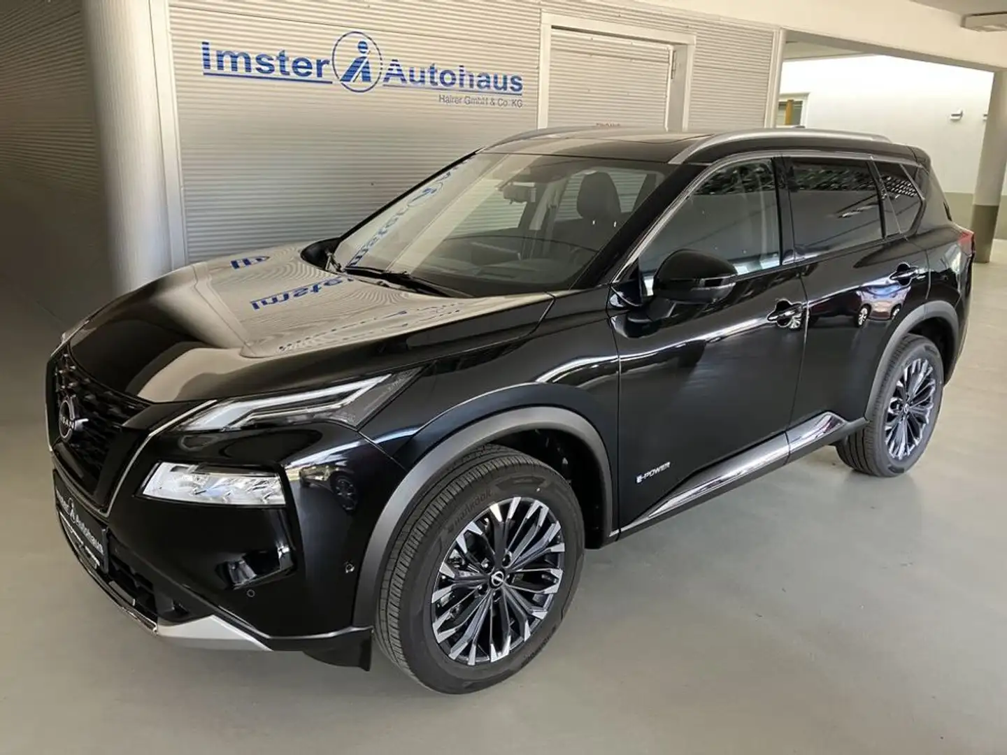 Nissan X-Trail 1,5 VC-T e-Power 4ORCE Allrad Tekna 7stz Schwarz - 2