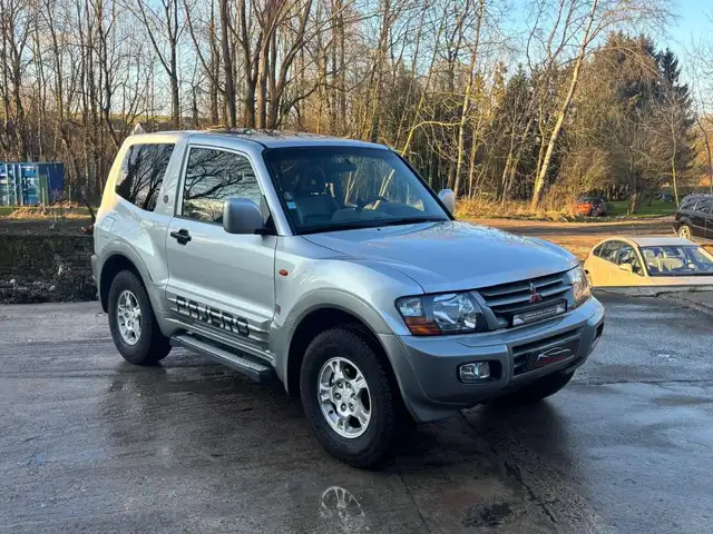 Mitsubishi Pajero Pajero 3.2DI-D 164CV BVA EXCEED