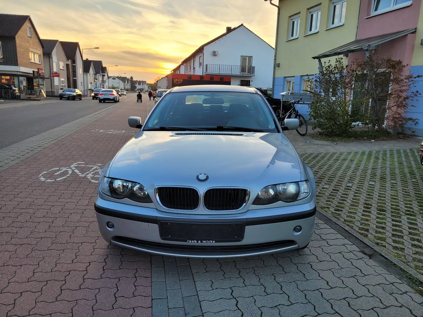 BMW 316 316i Silber - 1