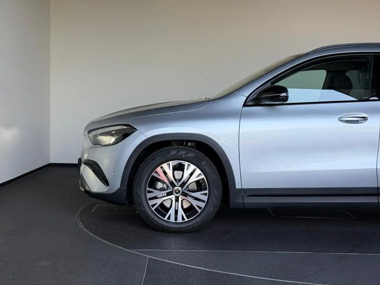 Mercedes-Benz GLA 2026