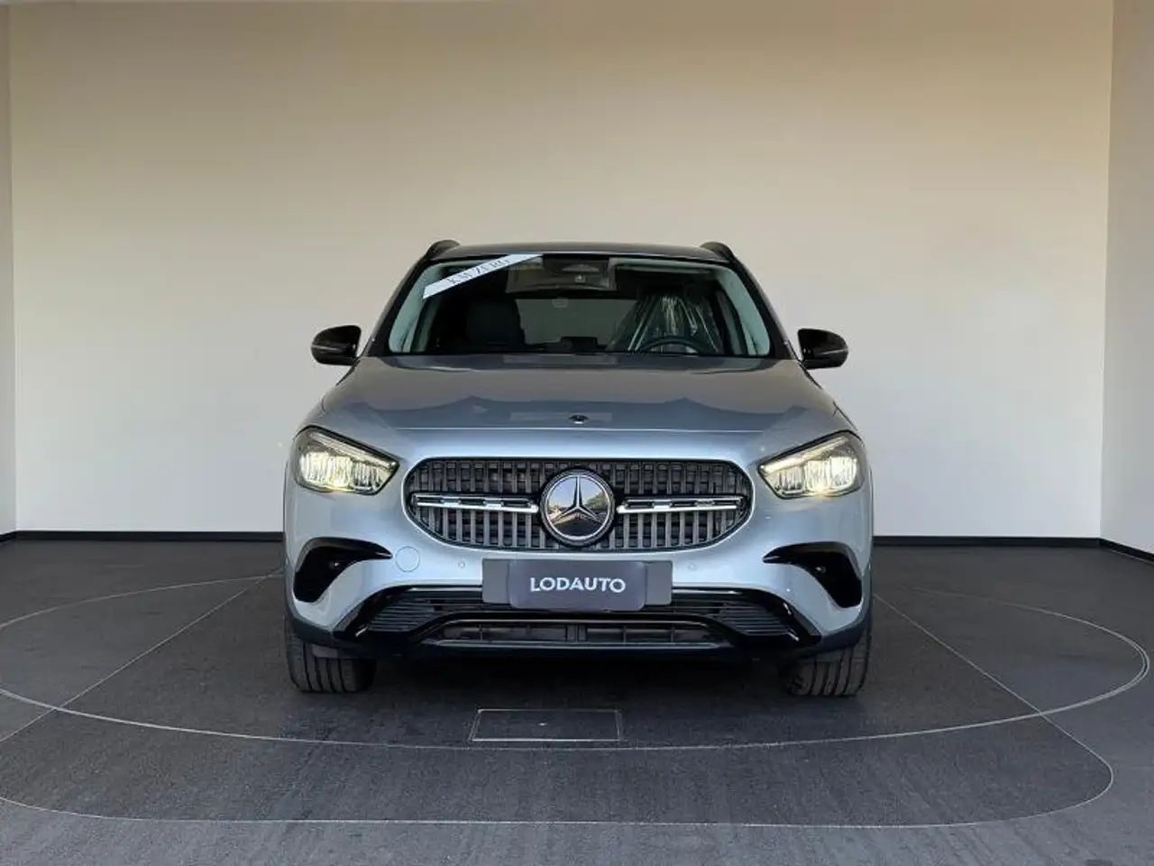 Mercedes-Benz GLA 2026