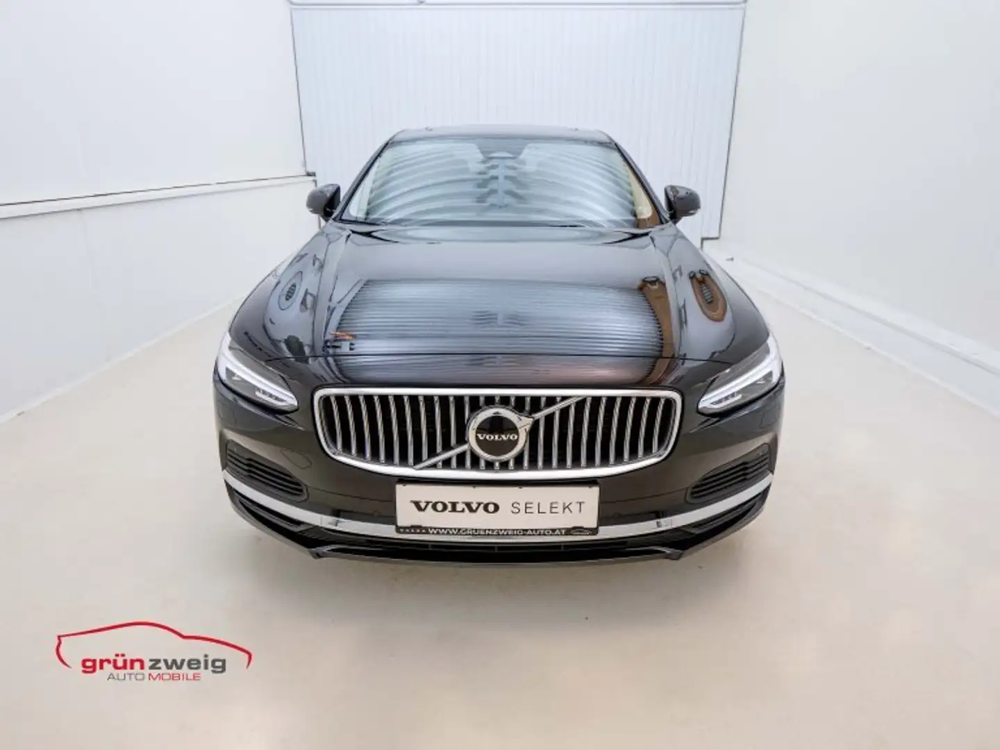 Volvo S90 Recharge Inscrip Schwarz - 2