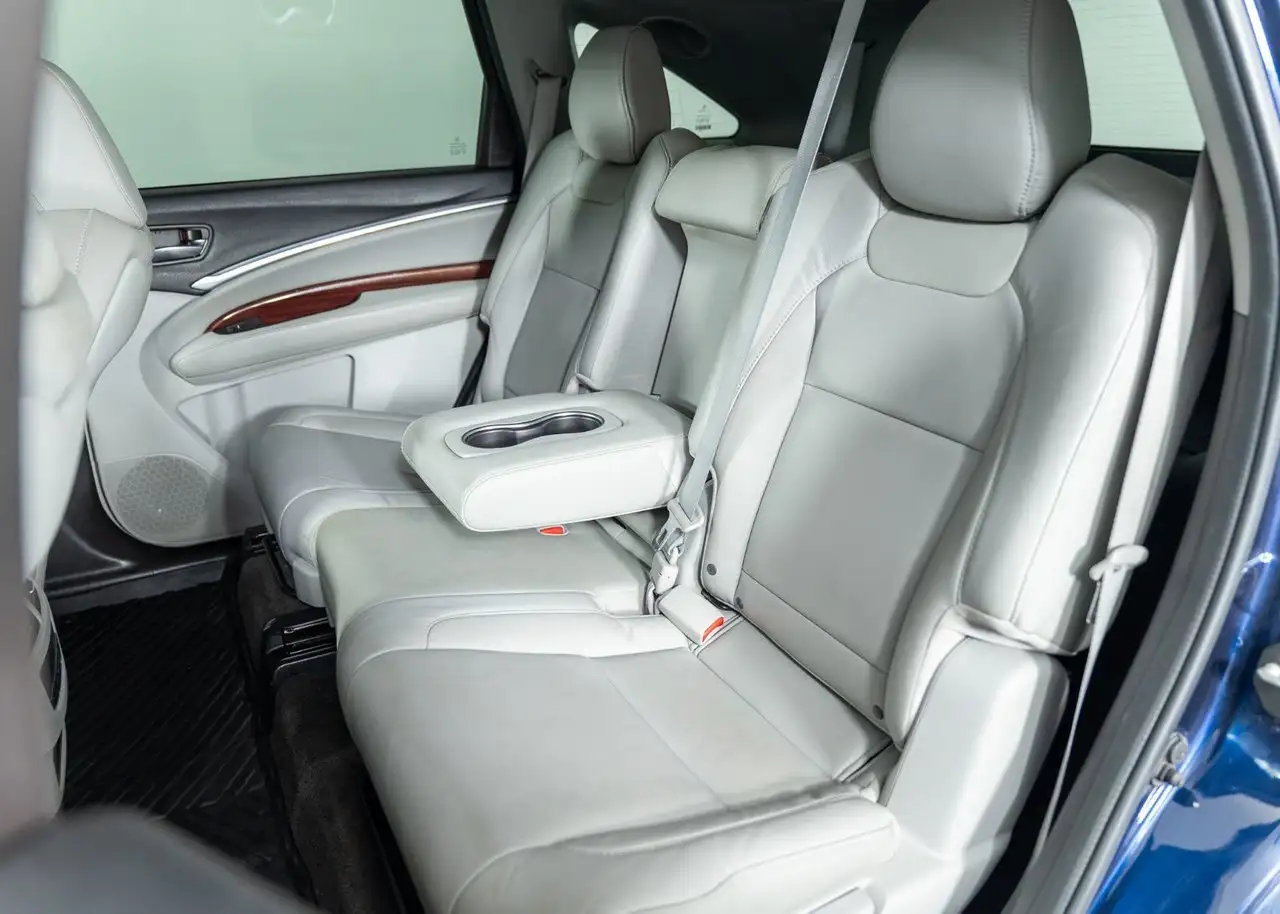 Acura MDX снимка Acura MDX