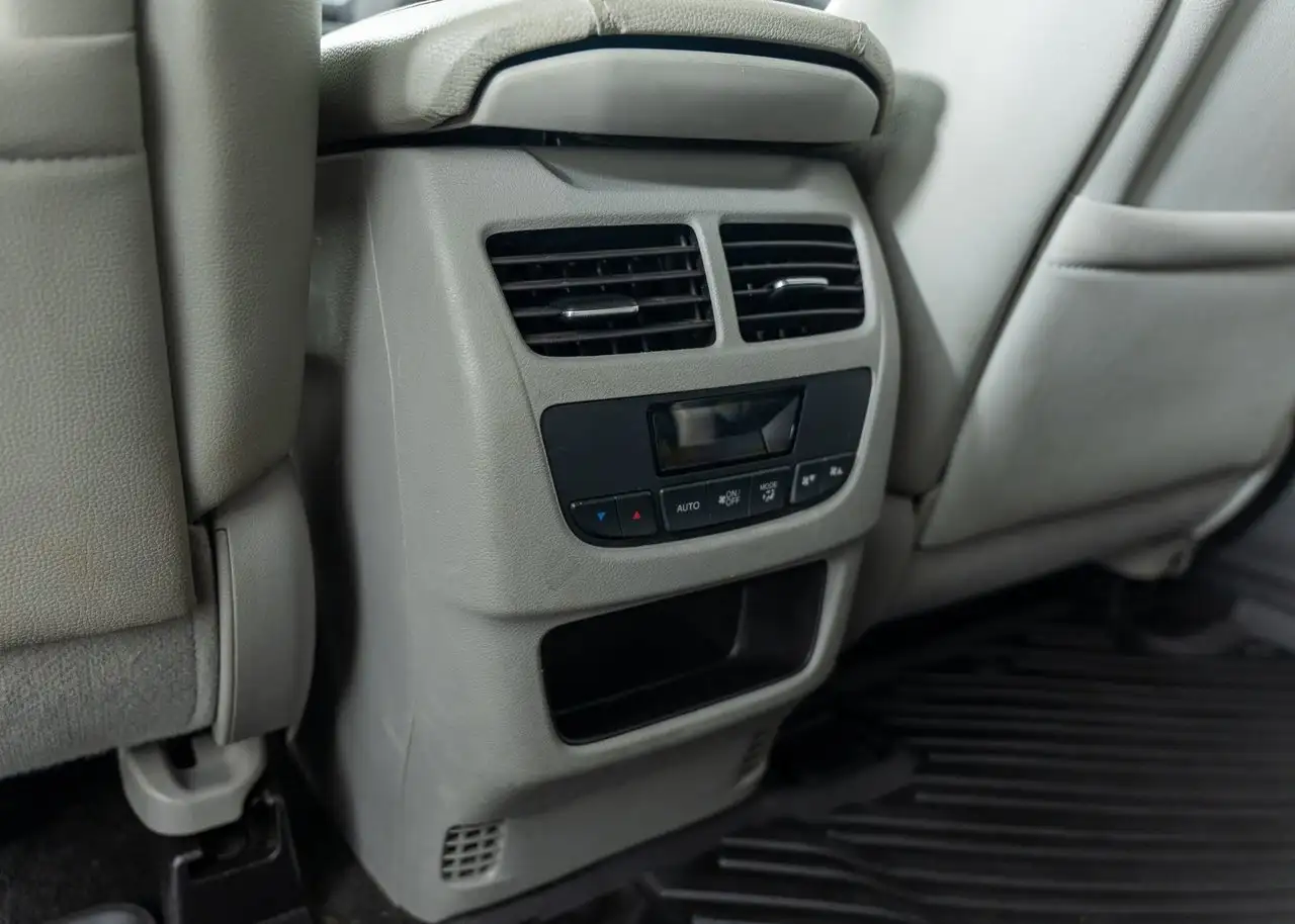 Acura MDX снимка Acura MDX