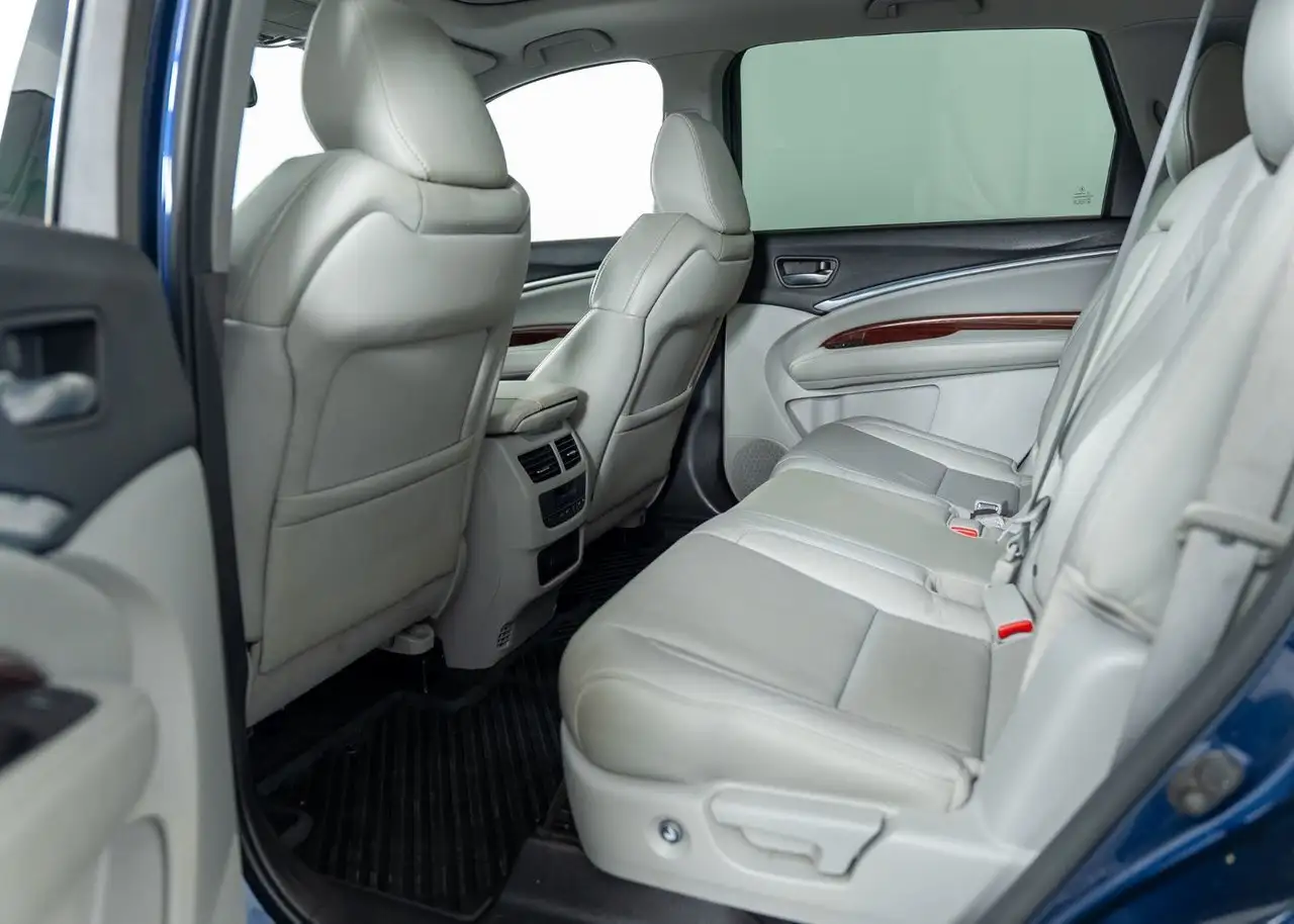 Acura MDX снимка Acura MDX
