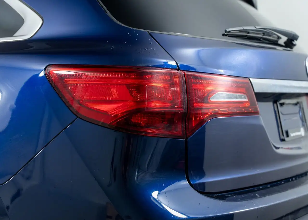 Acura MDX снимка Acura MDX