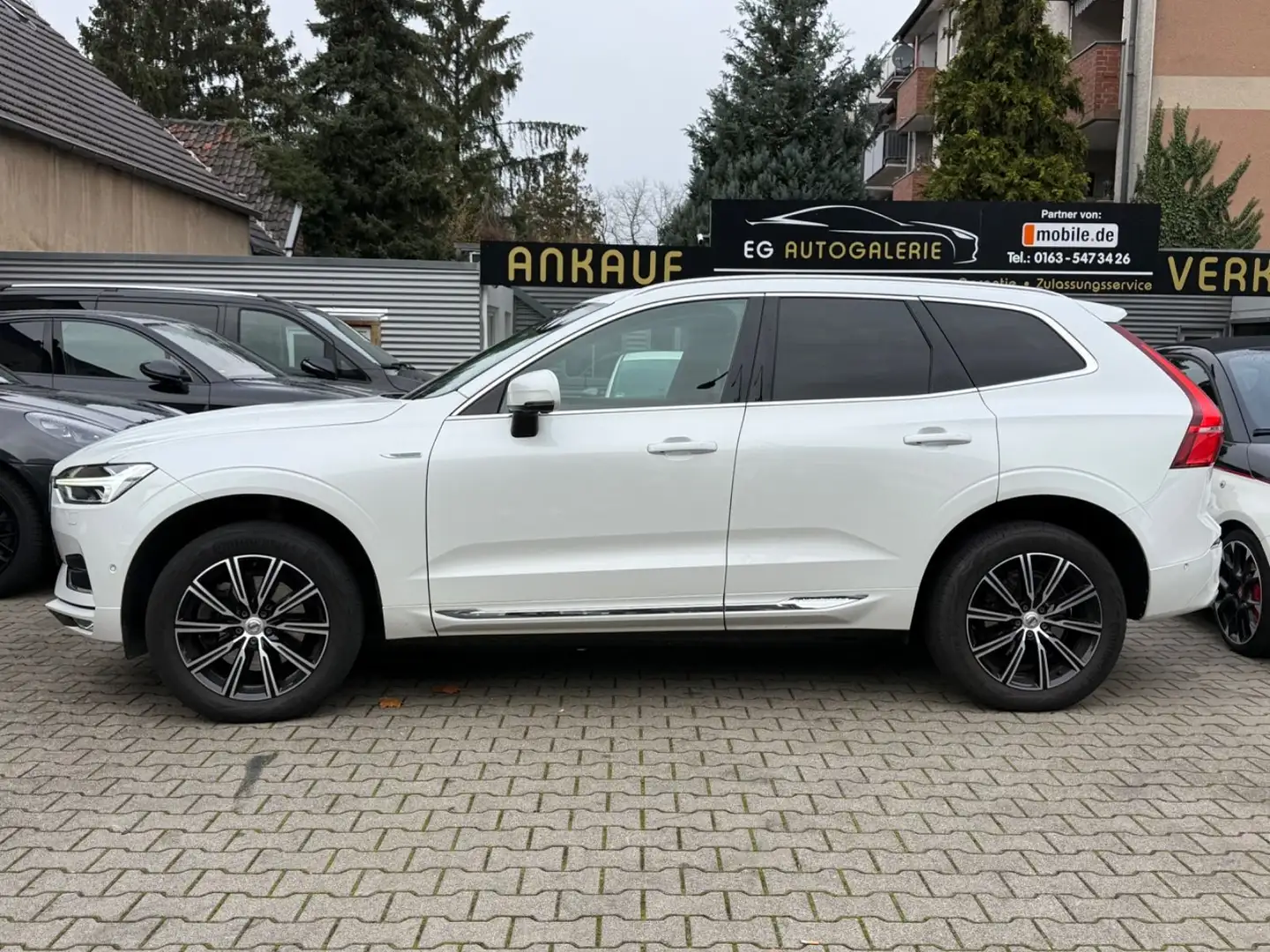Volvo XC60 Inscription AWD*Pano*Luftfahrw*Scheckheft* Blanc - 2