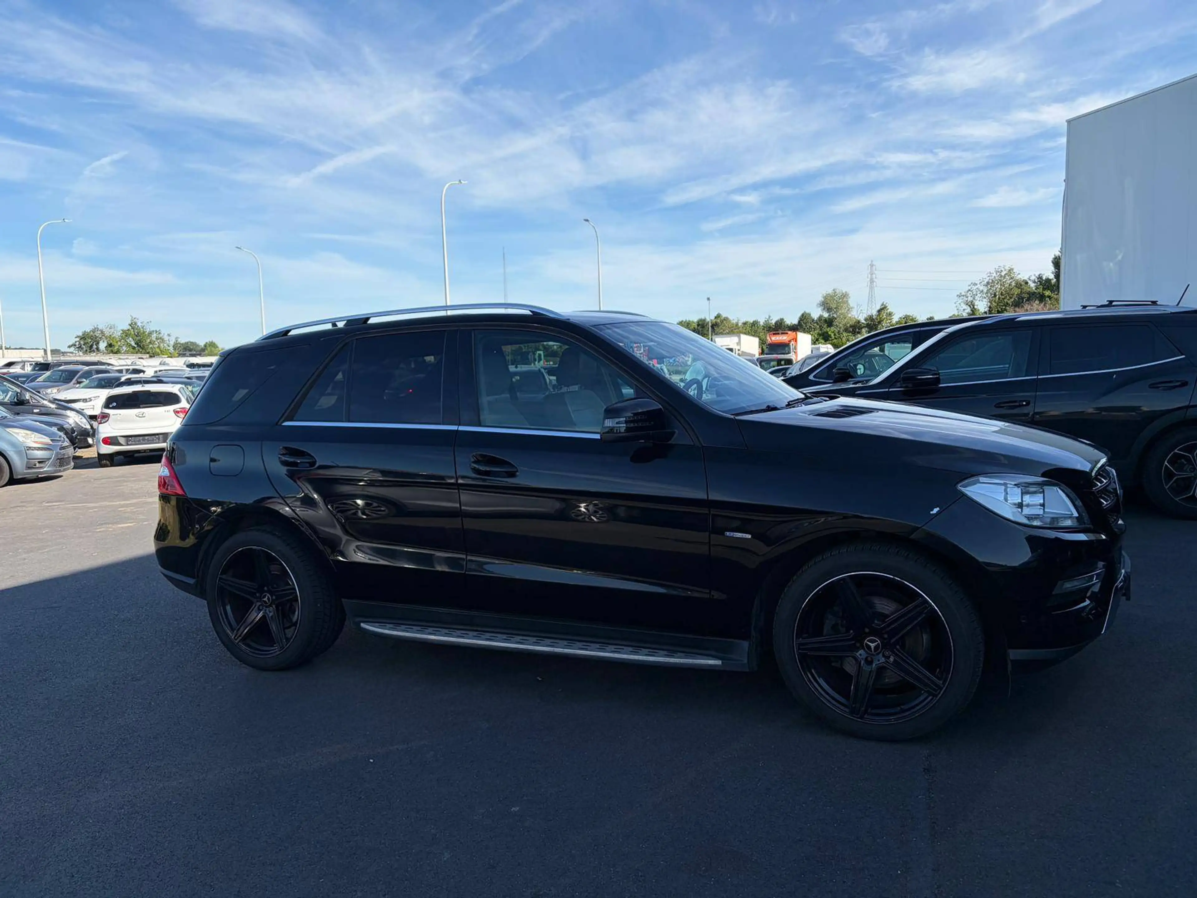 Mercedes-Benz ML 250 ML 250 BlueTEC 4 matic — photo 3