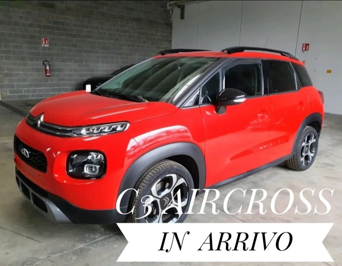 Citroen C3 1.2 puretech Shine s&s 110cv my18 - 1