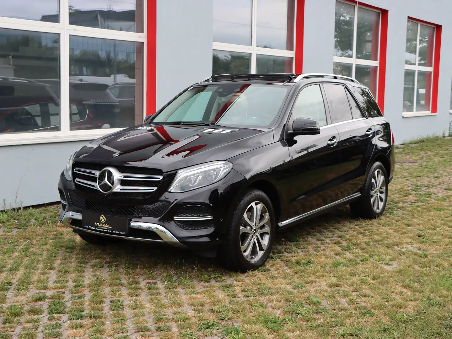 Mercedes-Benz GLE 350 d 4Matic | Head-up | Panoramadach | 360° Kamera Schwarz - 2