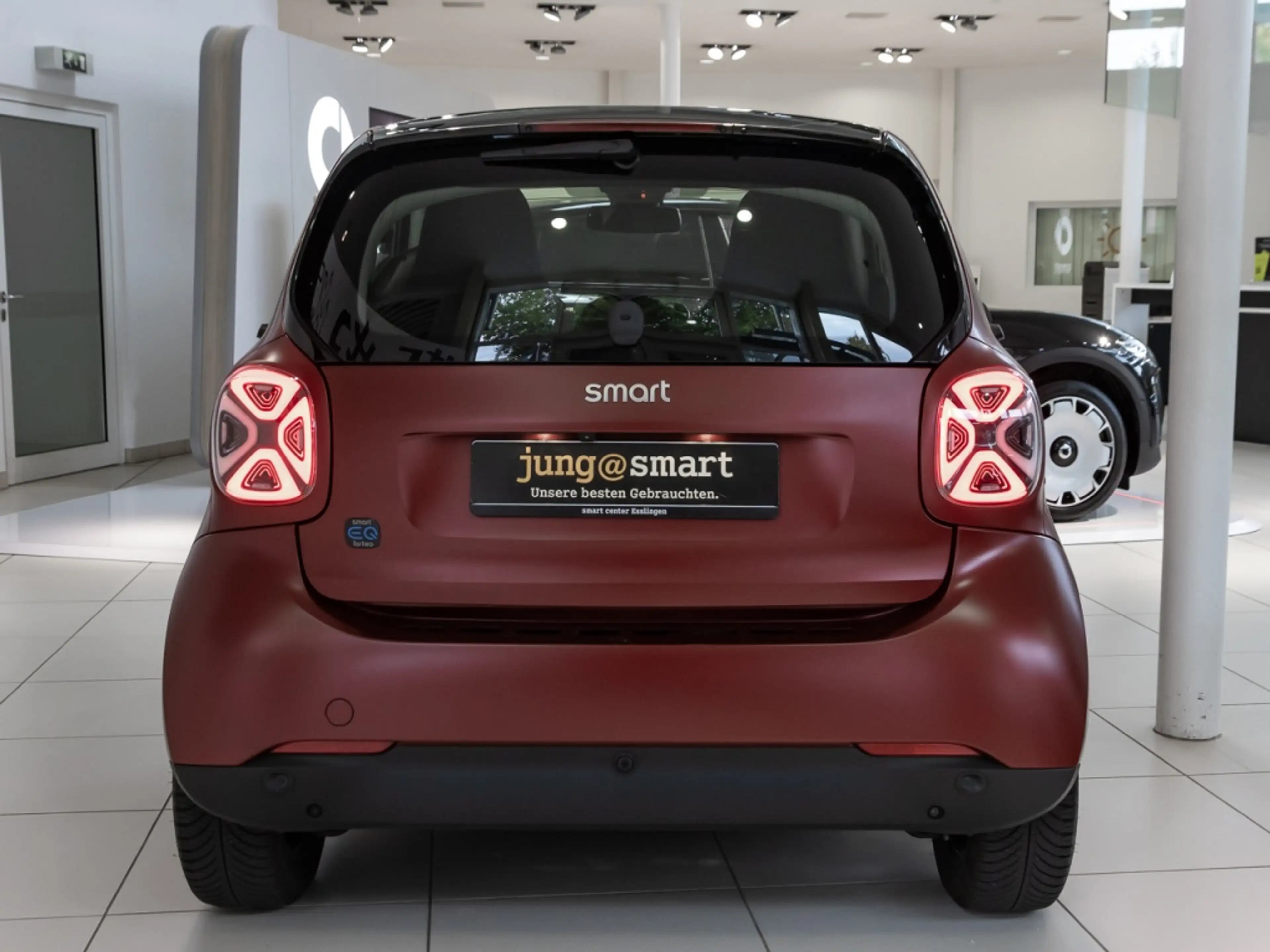 smart forTwo EQ  passion *LED*Cam*JBL*Pano*LMR*22kW*PDC — photo 6