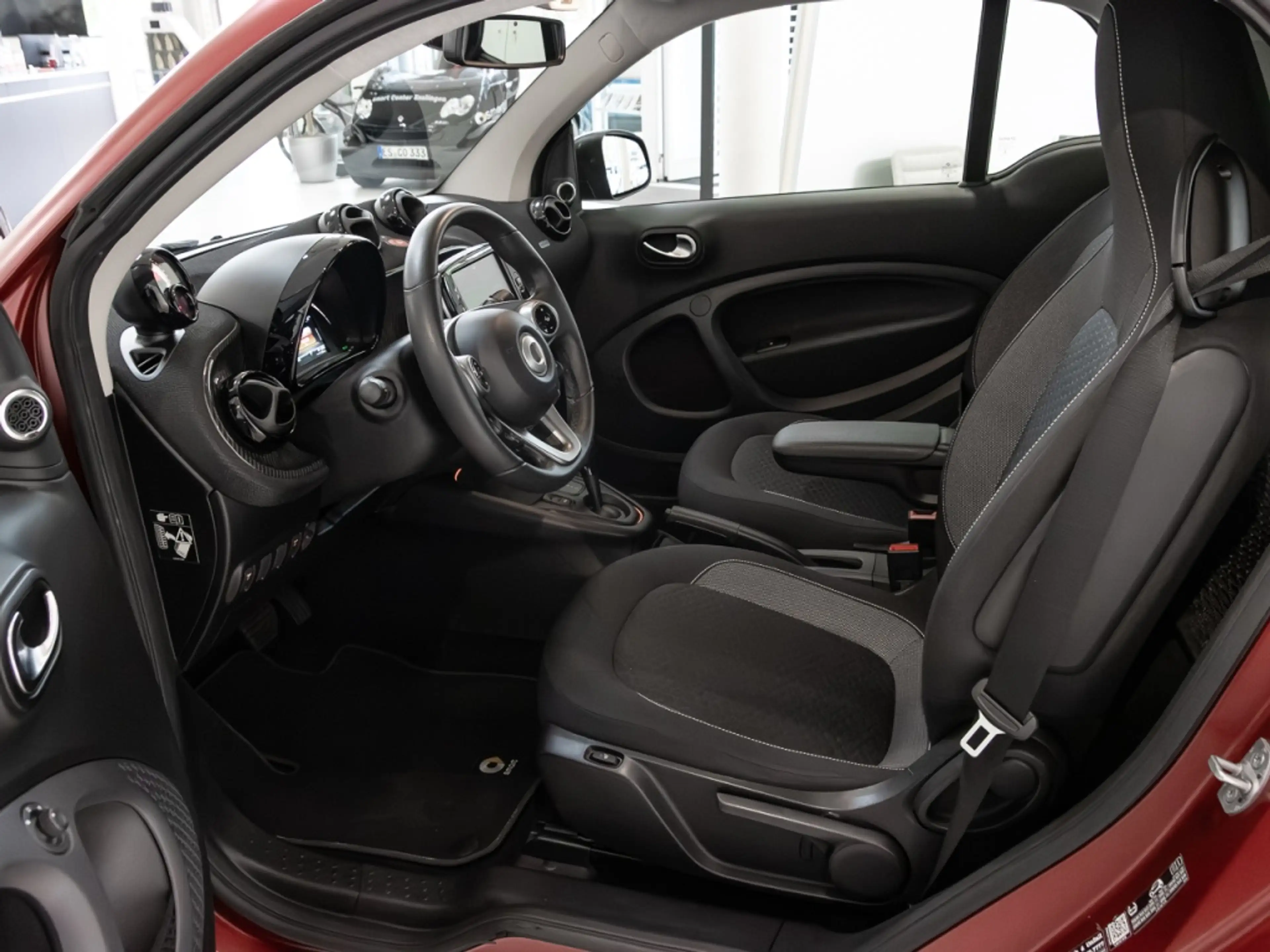 smart forTwo EQ  passion *LED*Cam*JBL*Pano*LMR*22kW*PDC — photo 5