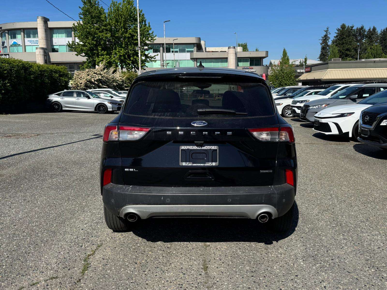 2022 Ford Escape Hybrid — view 6