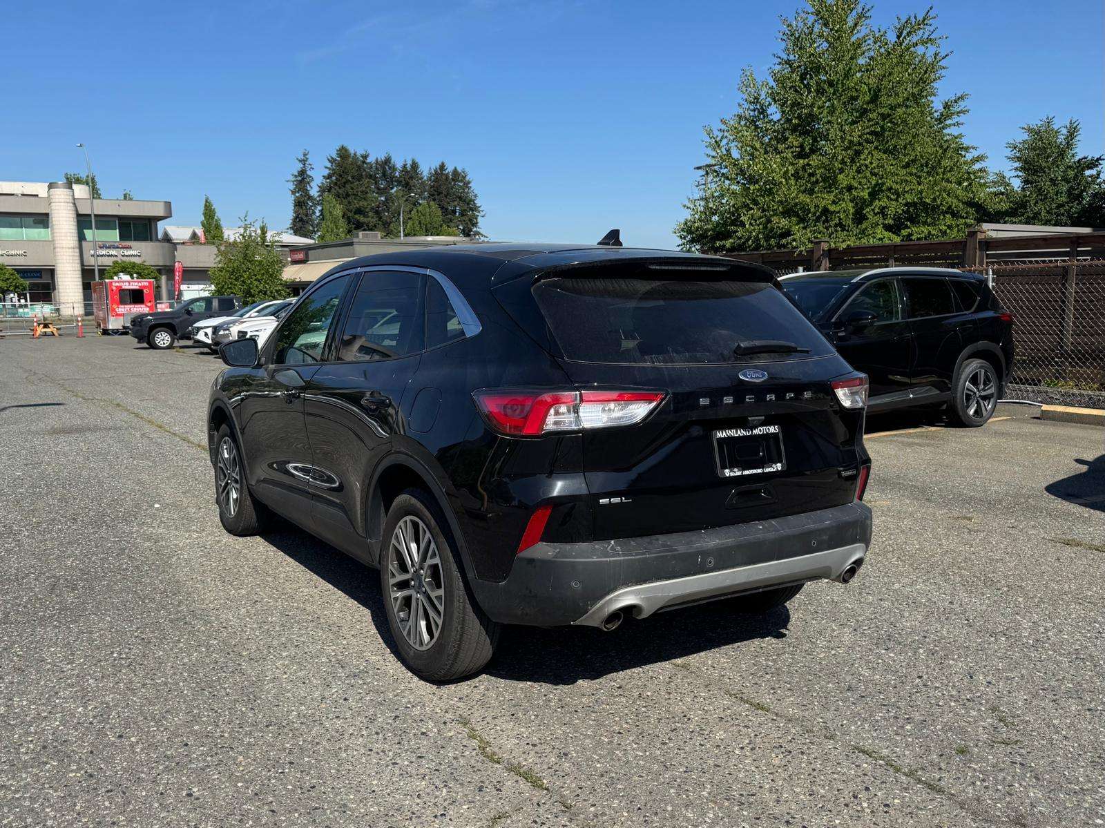 2022 Ford Escape Hybrid — view 7
