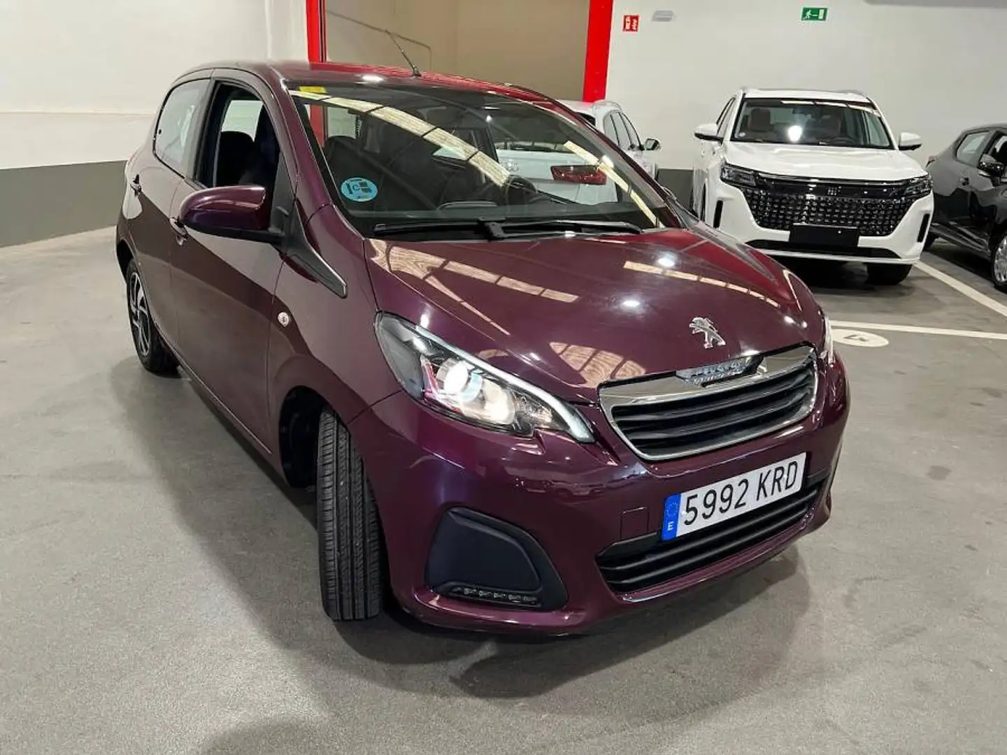 Peugeot 108 1.0 VTi S&S Active 72 Burdeos - 1