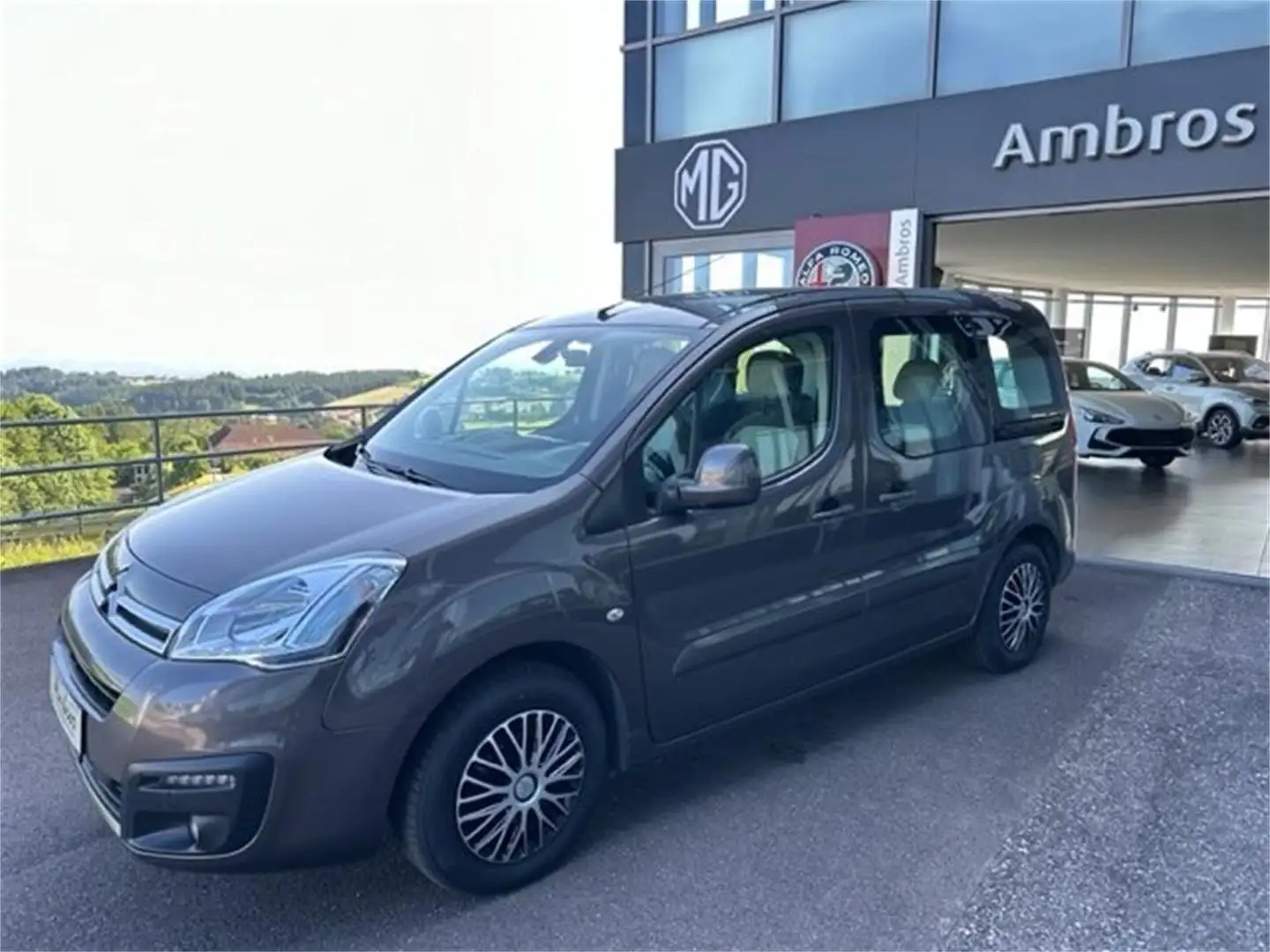Citroen Berlingo Multispace BlueHDI 100 Feel ETG6 Gris - 1