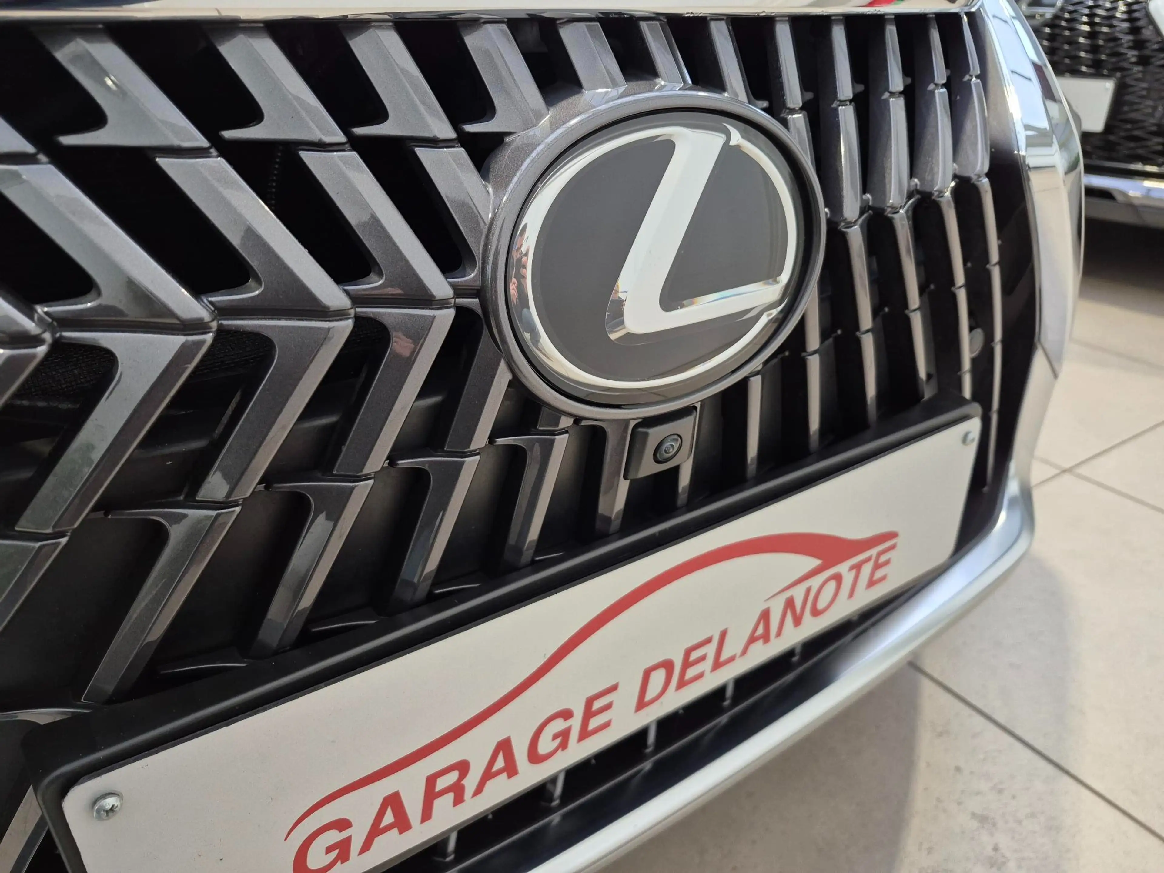Lexus ES 300 Privilege Line FULL OPTION Open dak+Mark levinson — photo 11
