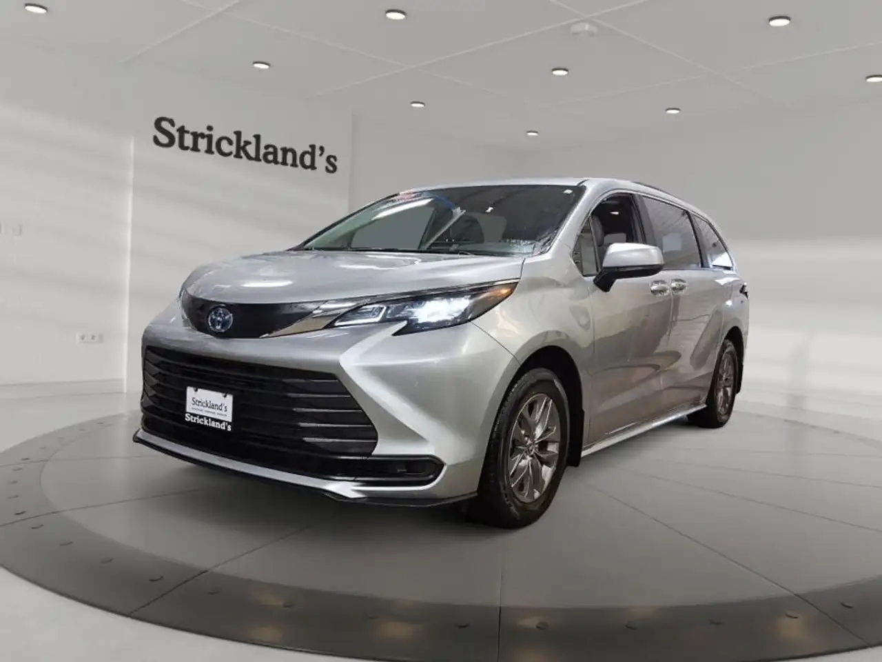 2025 Toyota Sienna