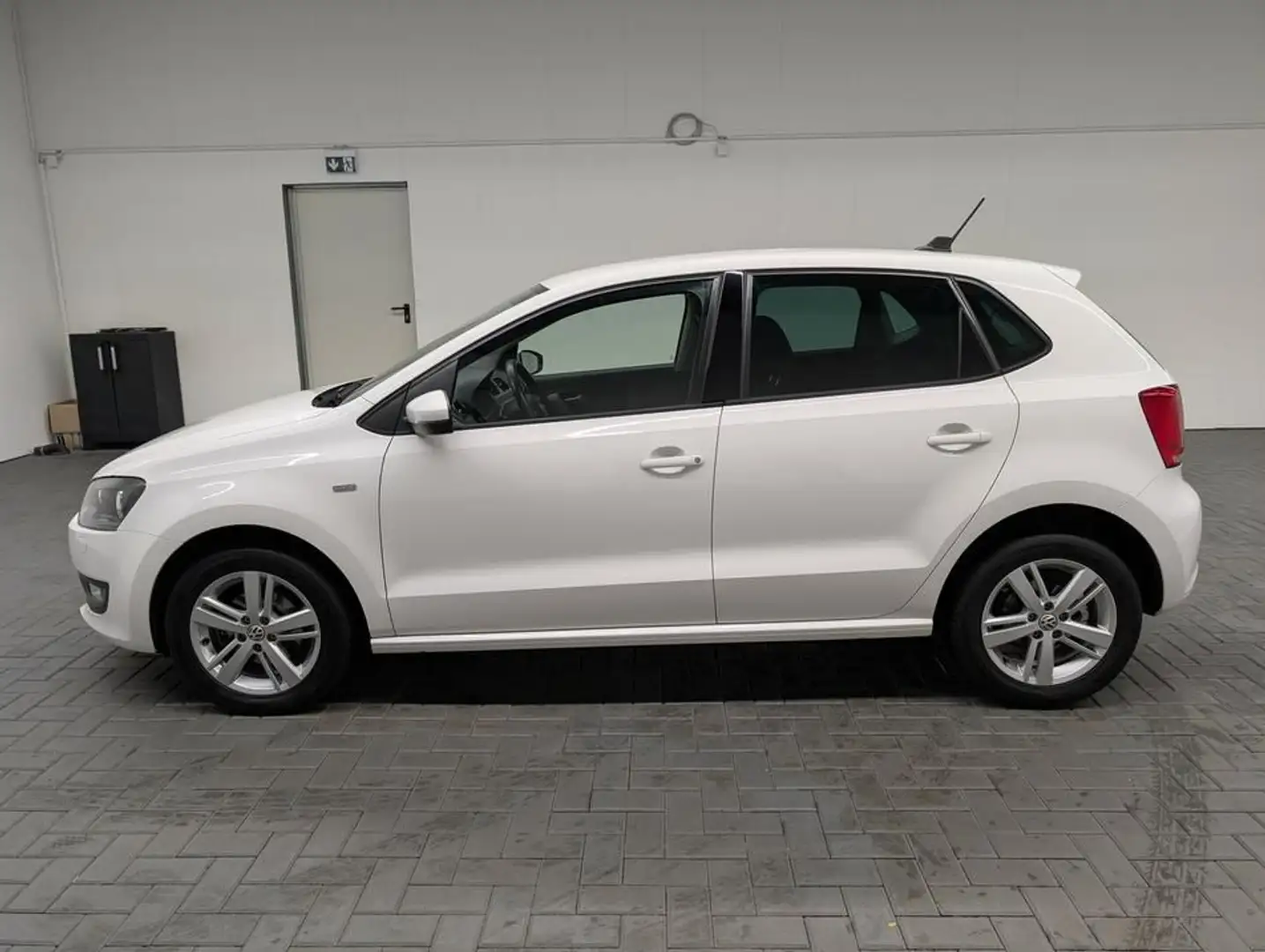 Volkswagen Polo Life Klimaautom./SHZ/PDC/Tempom./FSE/15 LM Weiß - 2