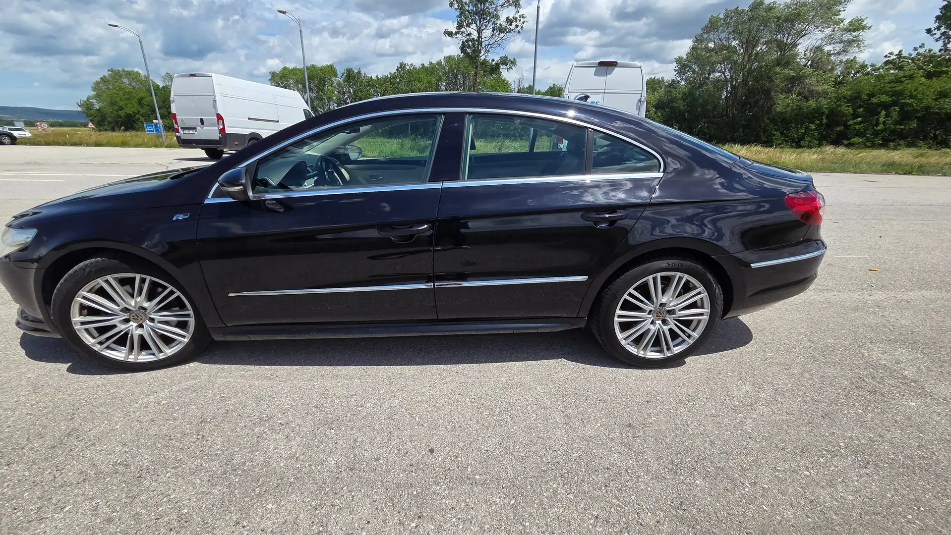 Volkswagen CC R Line Schwarz - 2