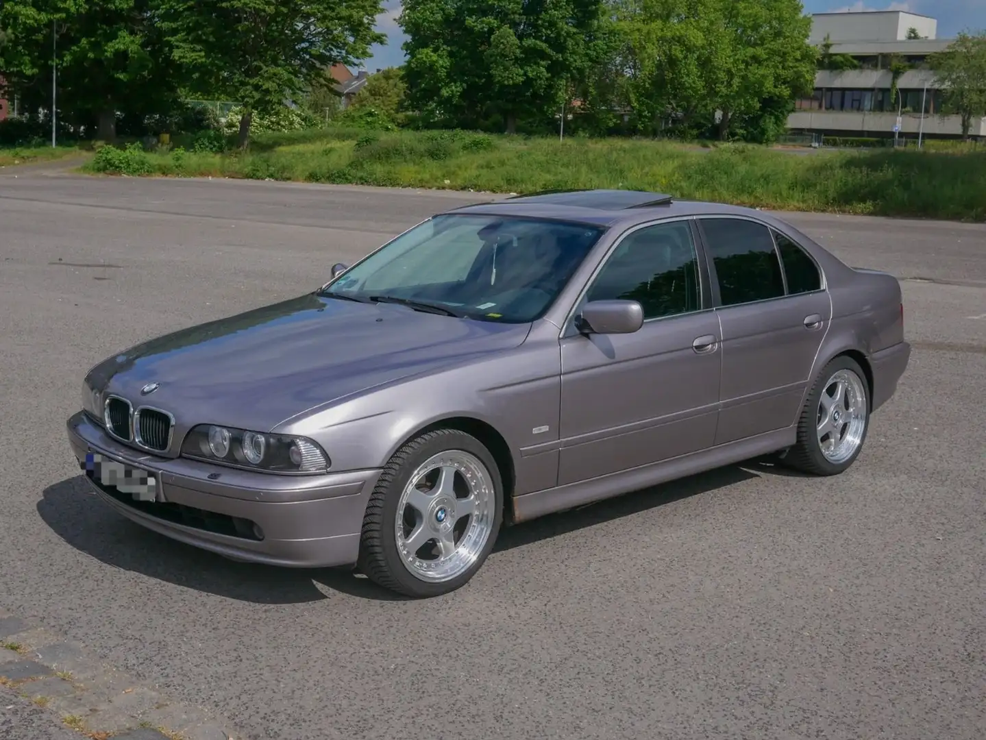 BMW 525 i E39 Top gepflegt TÜV bis 10/2026 Gris - 2