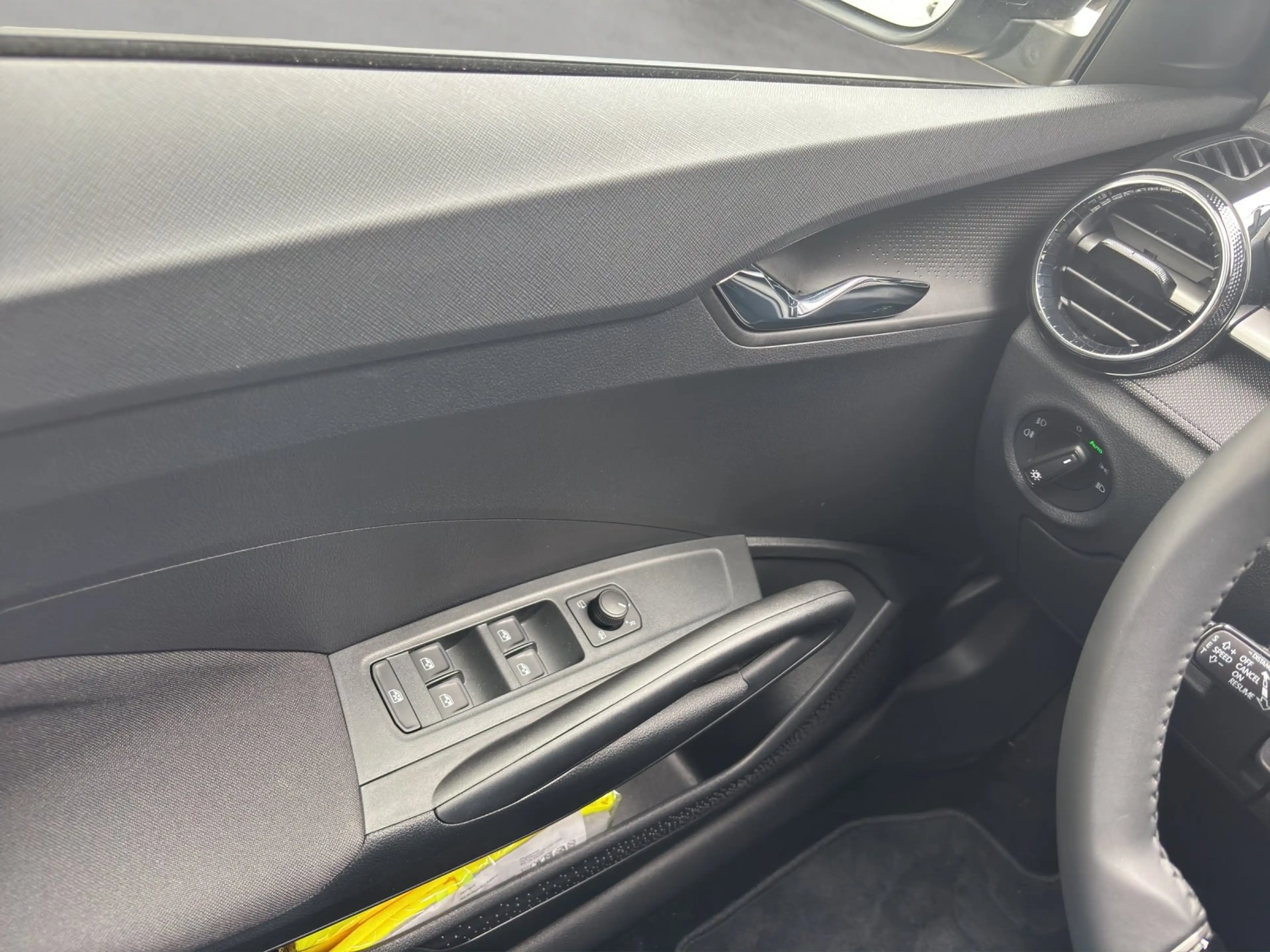 Skoda Fabia Balance 1,0TSI 85kW DSG SHZ/LED/RFK/MATRIX — photo 13