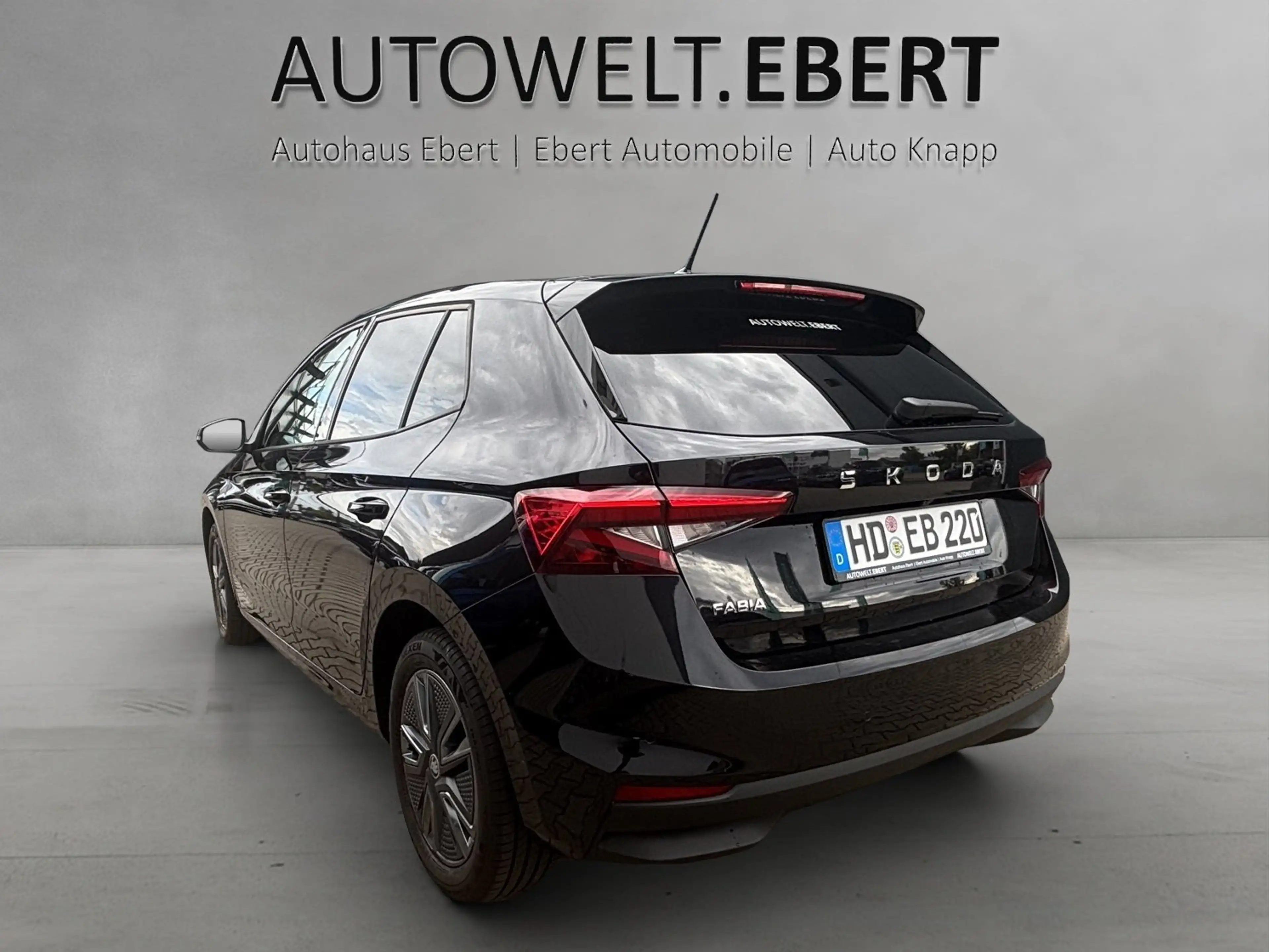 Skoda Fabia Balance 1,0TSI 85kW DSG SHZ/LED/RFK/MATRIX — photo 3
