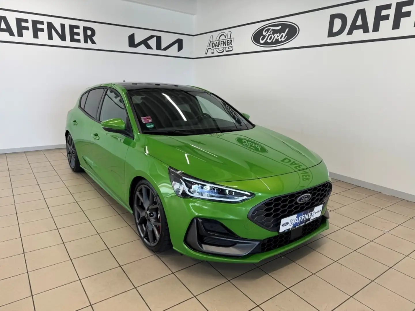 Ford Focus ST X 2.3 EcoBoost B&O LED Head-Up Kamera Grün - 1