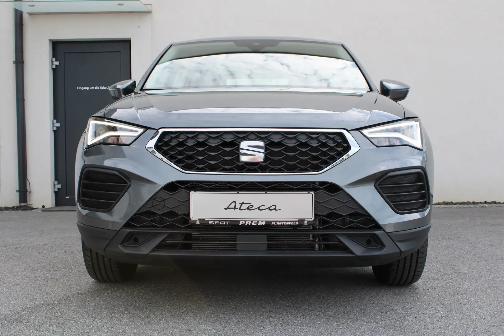 SEAT Ateca Reference Edition 1.0 TSI mit vielen Extras! Grau - 1