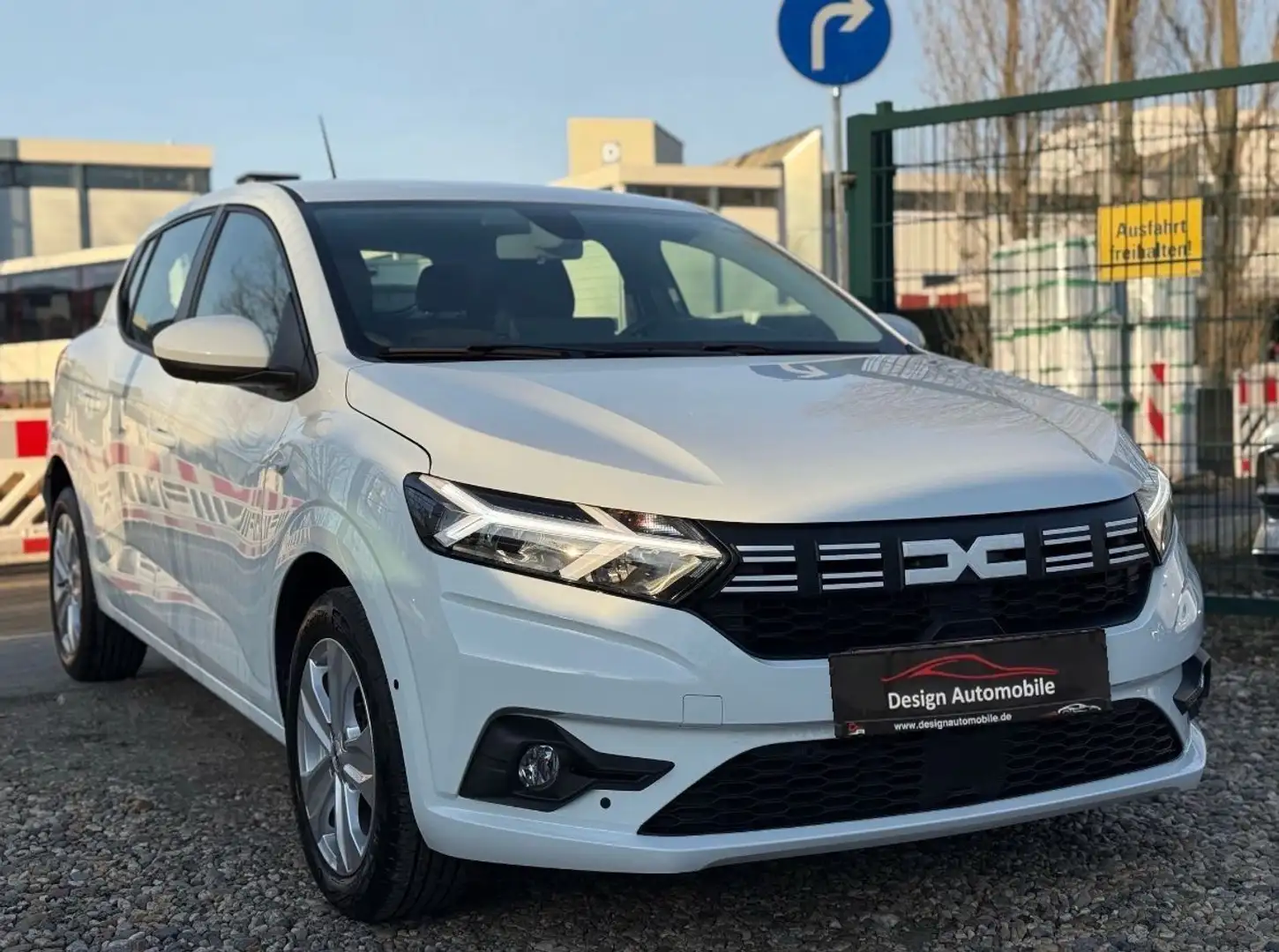 Dacia Sandero III Expression*Automatik/TotWink/Sitzh* Weiß - 2