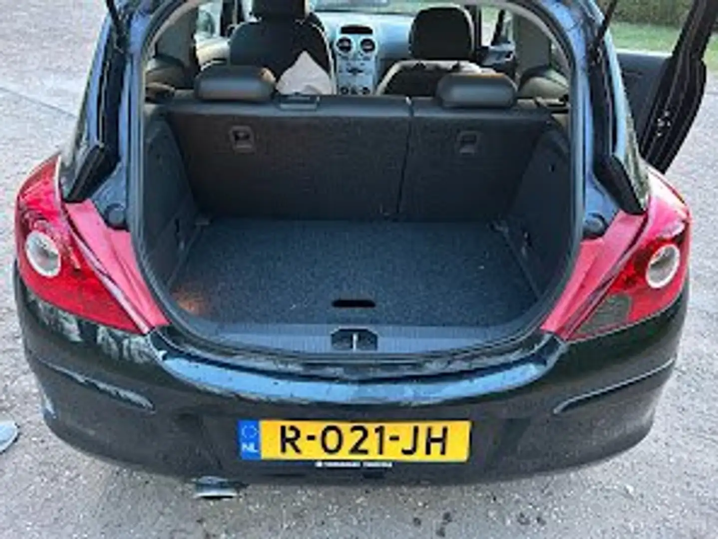 Opel Corsa Corsa 1.2 EcoF. Selection - 2