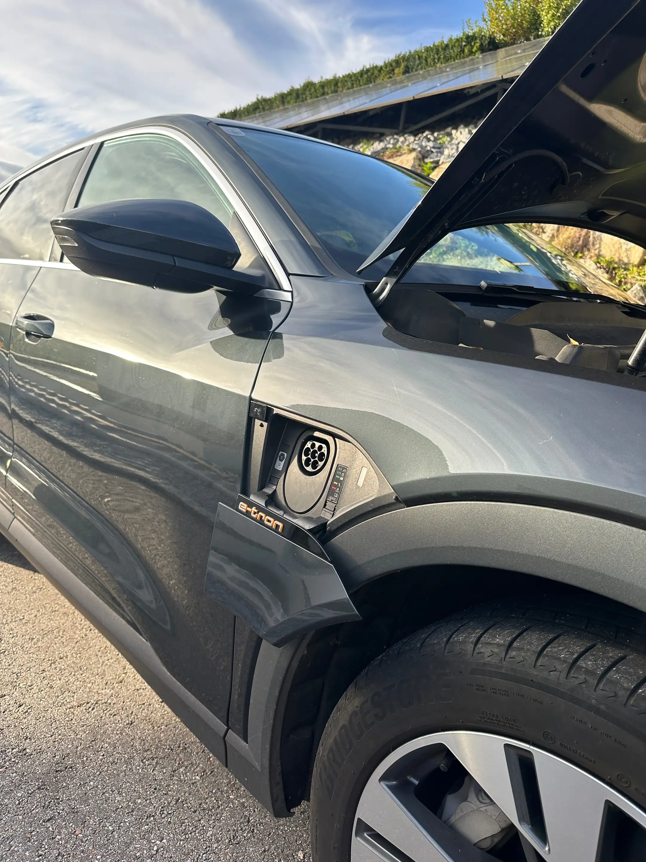 Audi e-tron 50 quattro basis — photo 4