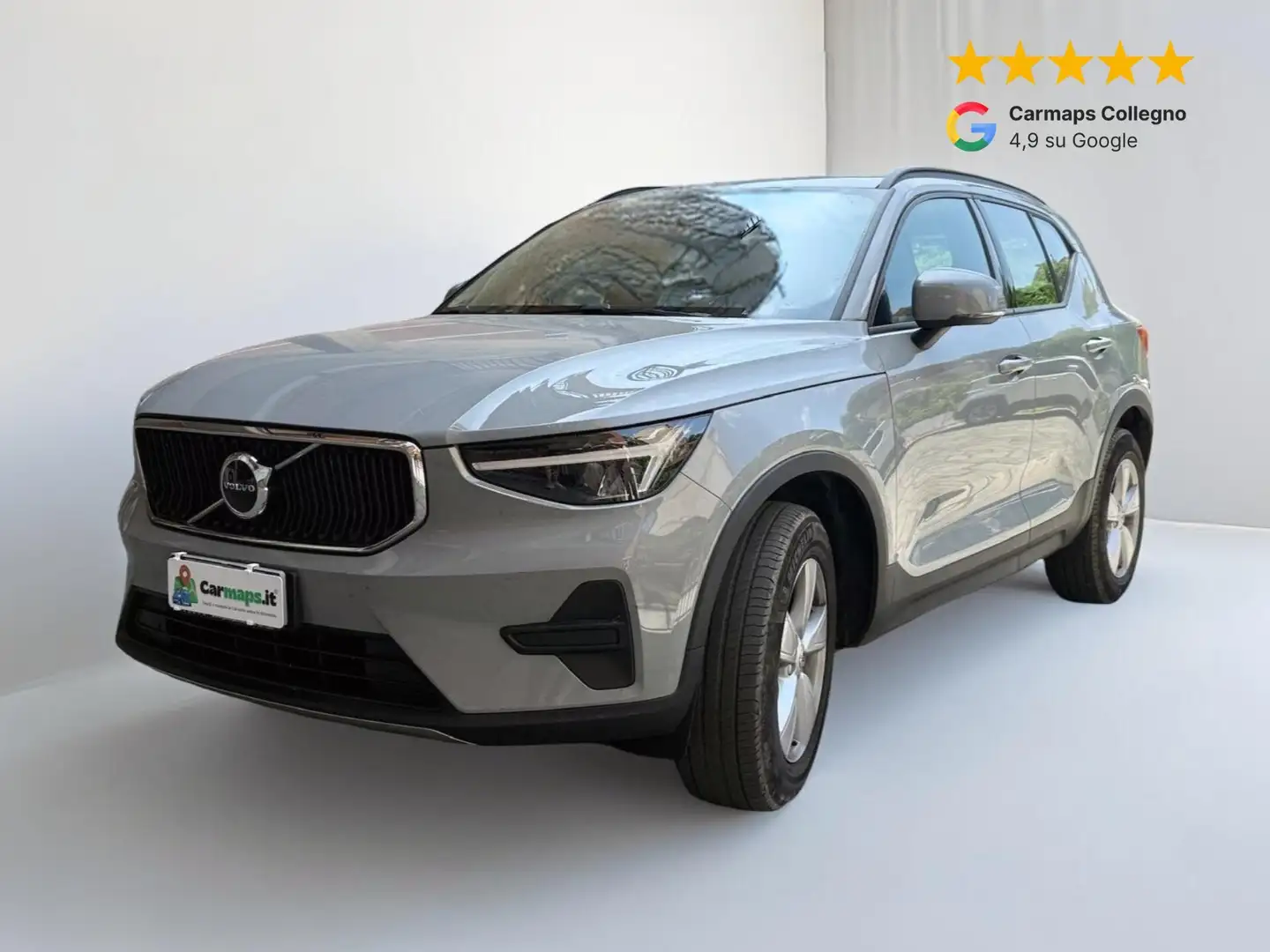 Volvo XC40 B3 automatico Plus Dark Grijs - 1