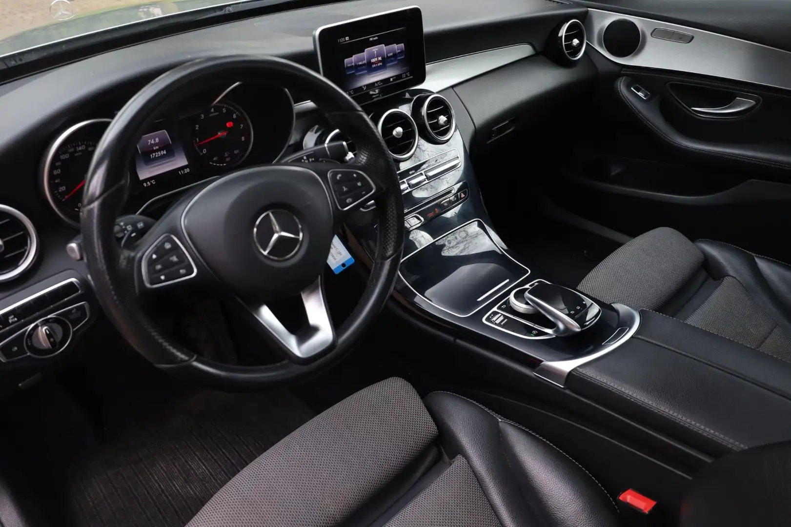 Mercedes-Benz C 180 Estate Edition Aut. | Panorama | Full Led | Naviga Grijs - 2